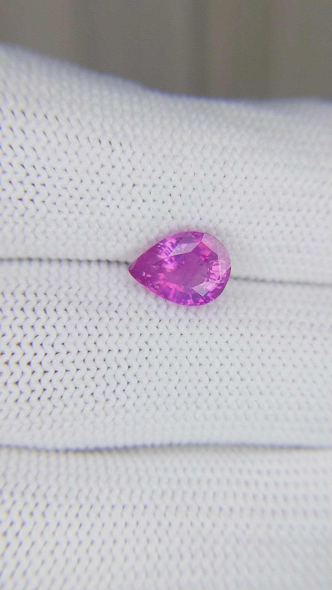 2.03 Ct. Pink Sapphire from Ceylon (Sri Lanka) Size Video