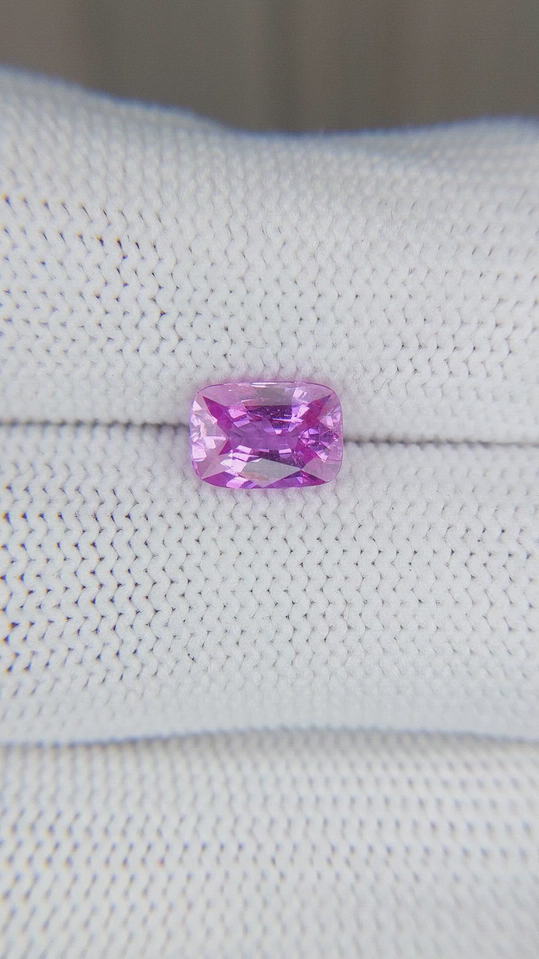 1.61 Ct. Pink Sapphire from Ceylon (Sri Lanka) Size Video