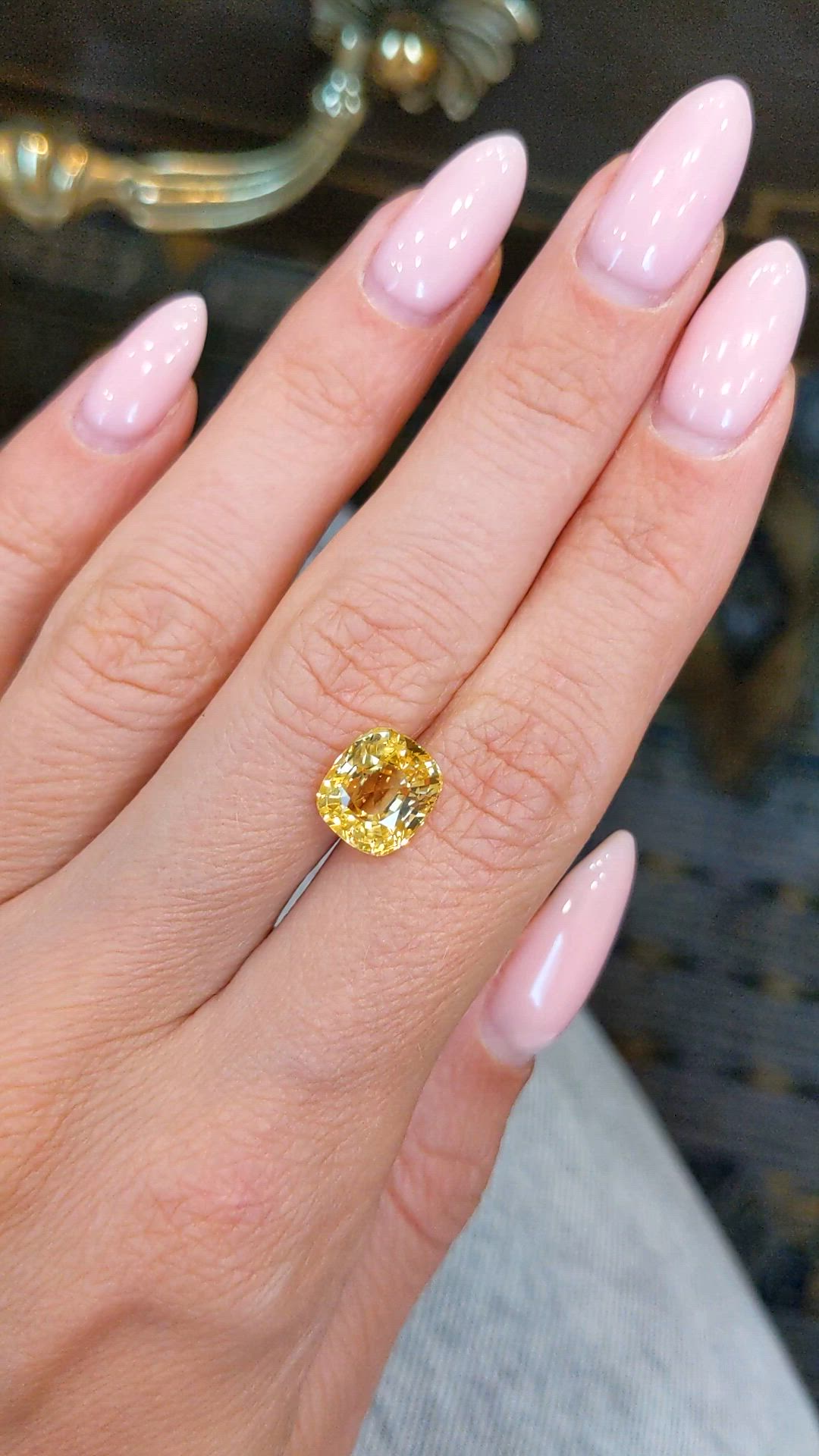 4.08 Ct. Yellow Sapphire from Ceylon (Sri Lanka) Size Video