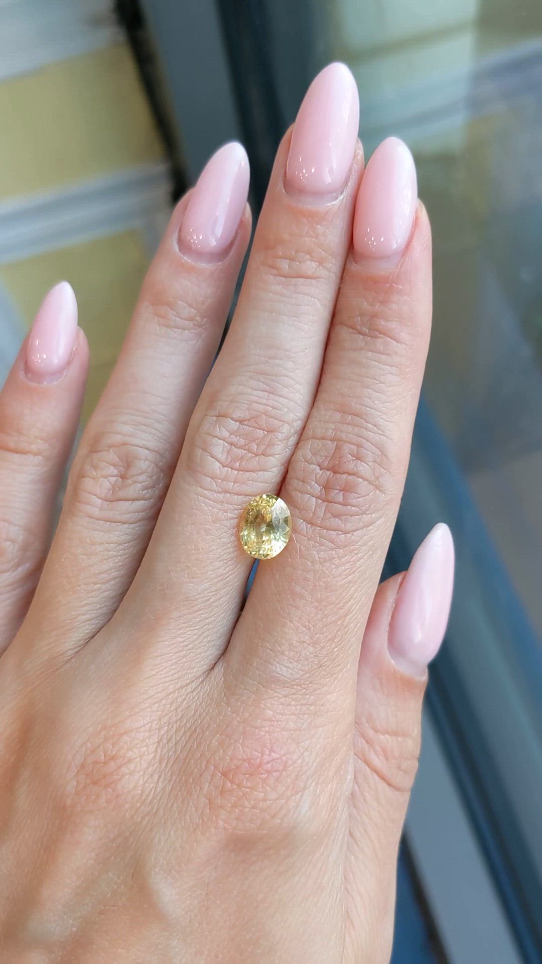 3.07 Ct. Yellow Sapphire from Ceylon (Sri Lanka) Size Video