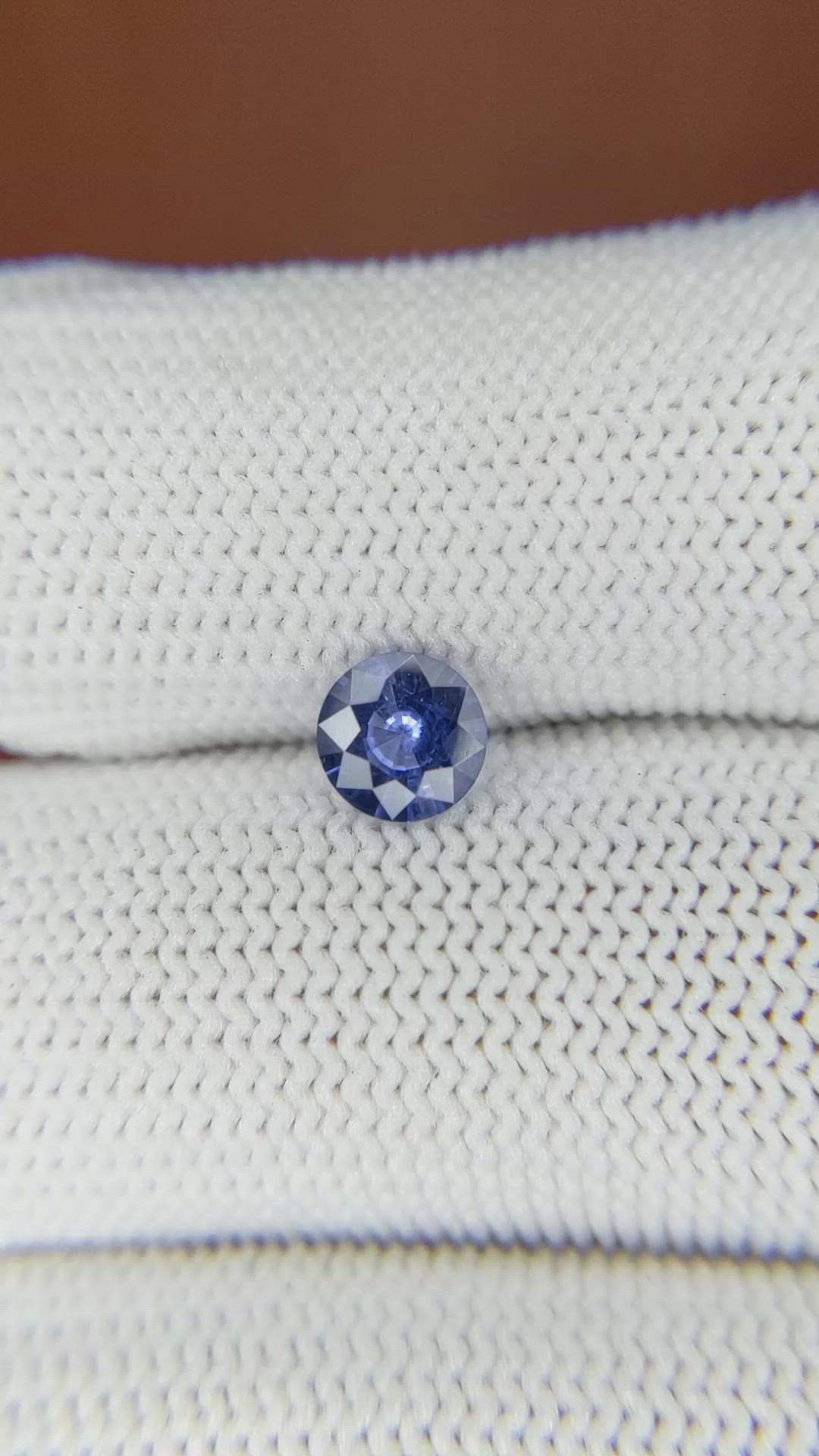 0.76 Ct. Blue Sapphire from Ceylon (Sri Lanka) Size Video