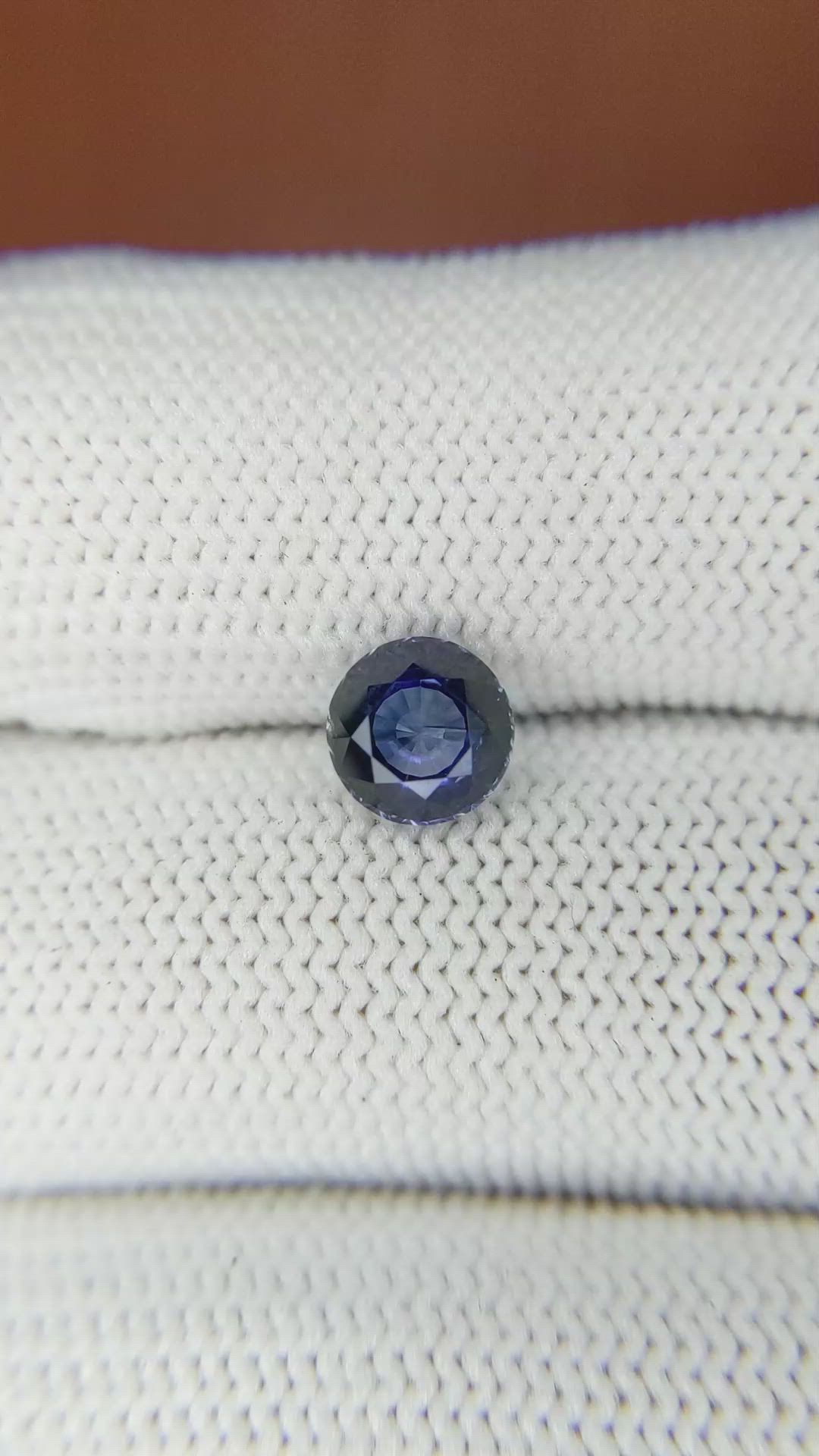 1.32 Ct. Blue Sapphire from Ceylon (Sri Lanka) Size Video