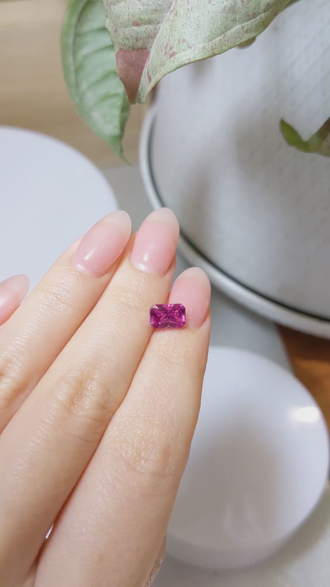 2.12 Ct. Pink Sapphire from Ceylon (Sri Lanka) Size Video