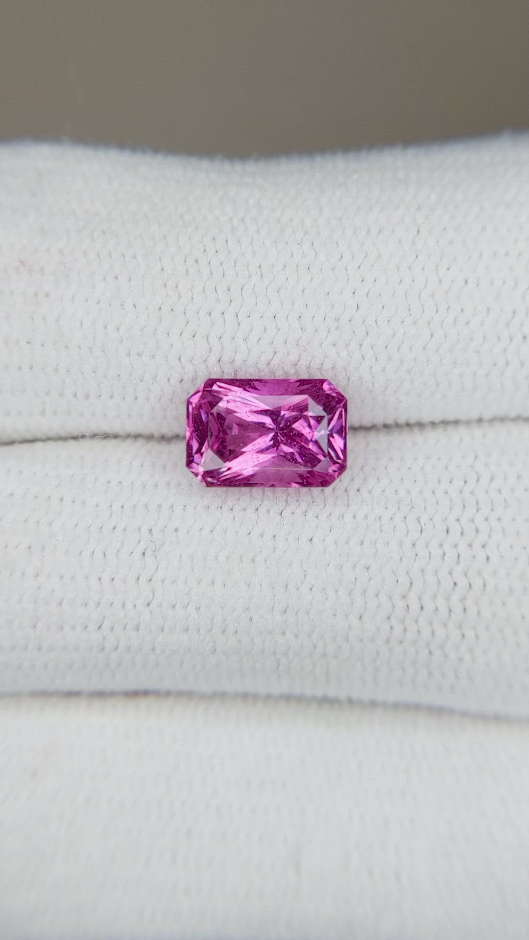 2.12 Ct. Pink Sapphire from Ceylon (Sri Lanka) Size Video