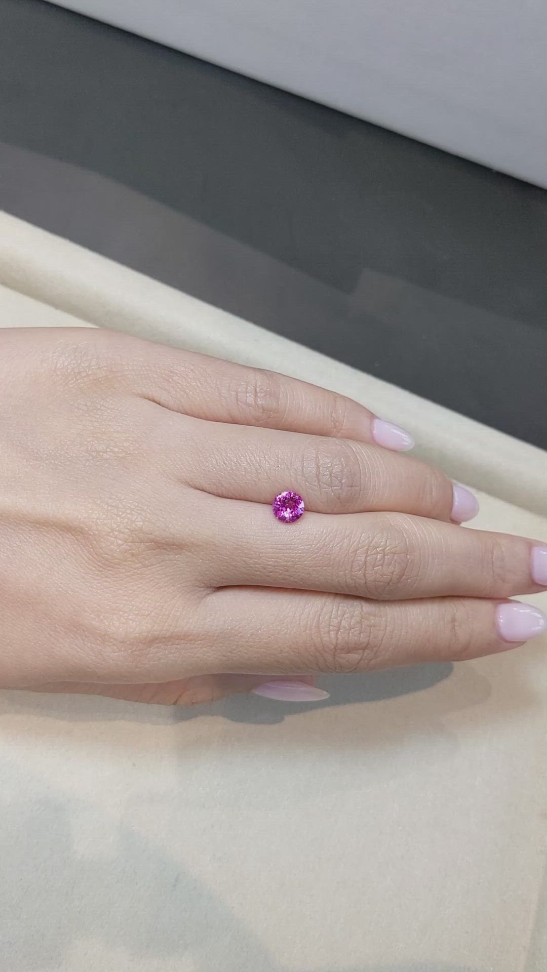 1.22 Ct. Pink Sapphire from Ceylon (Sri Lanka) Size Video