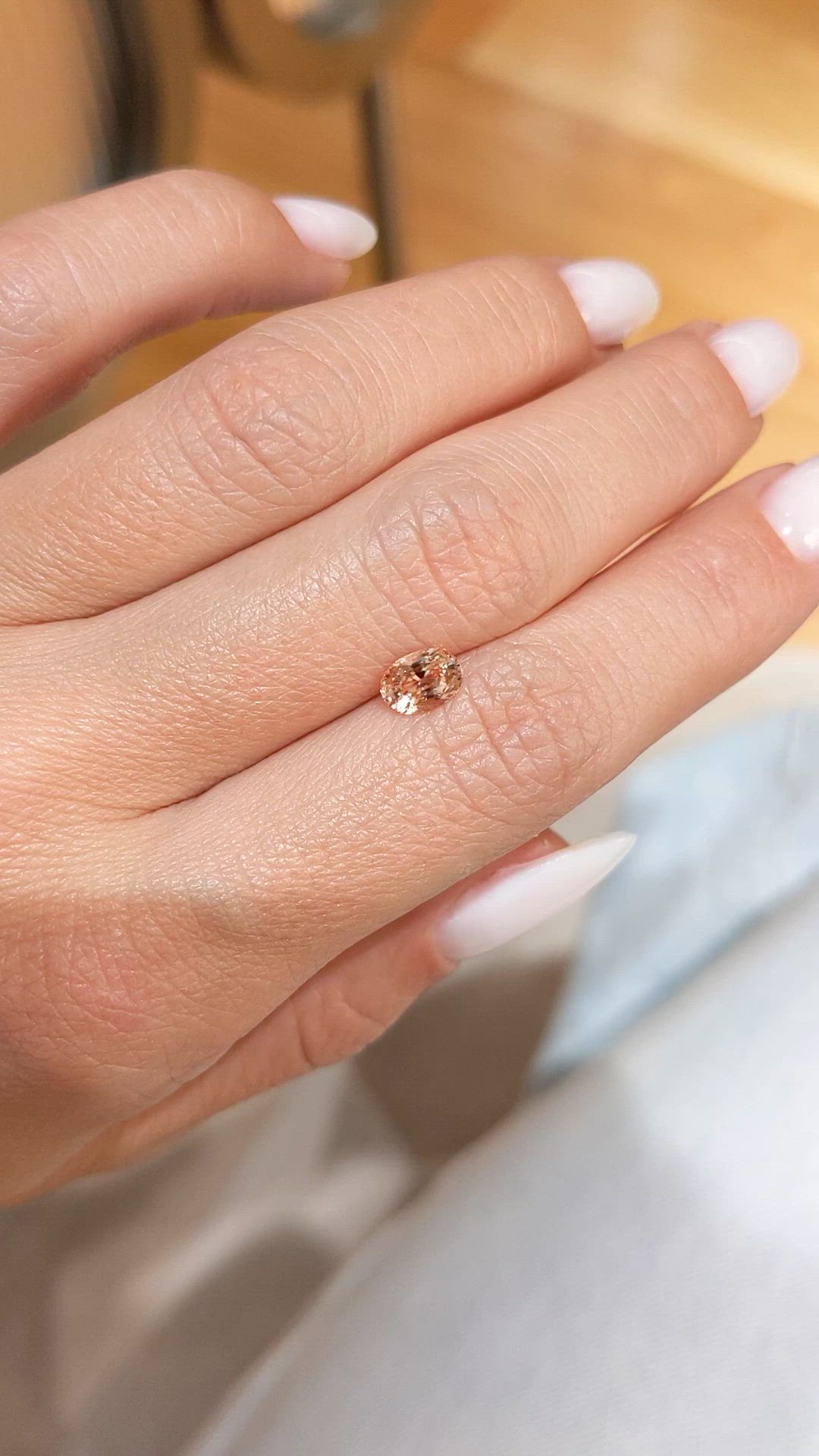 1.03 Ct. Padparadscha Sapphire from Ceylon (Sri Lanka) Size Video