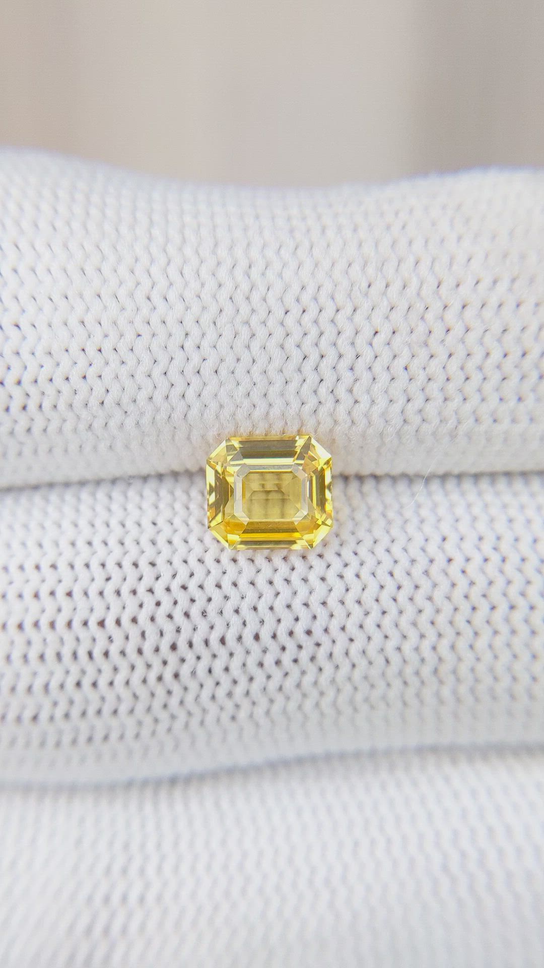 1.78 Ct. Yellow Sapphire from Ceylon (Sri Lanka) Size Video