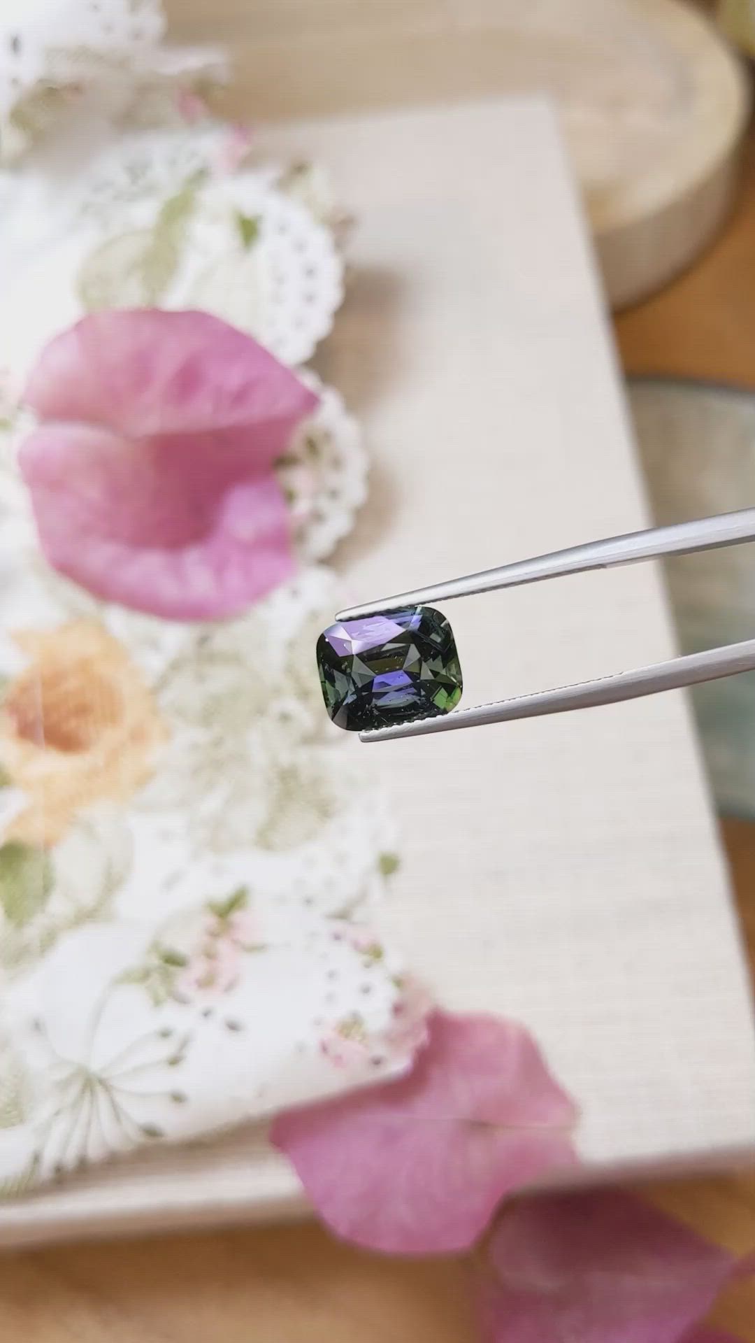 5.00 Ct. Color Change Sapphire from Ceylon (Sri Lanka) Size Video
