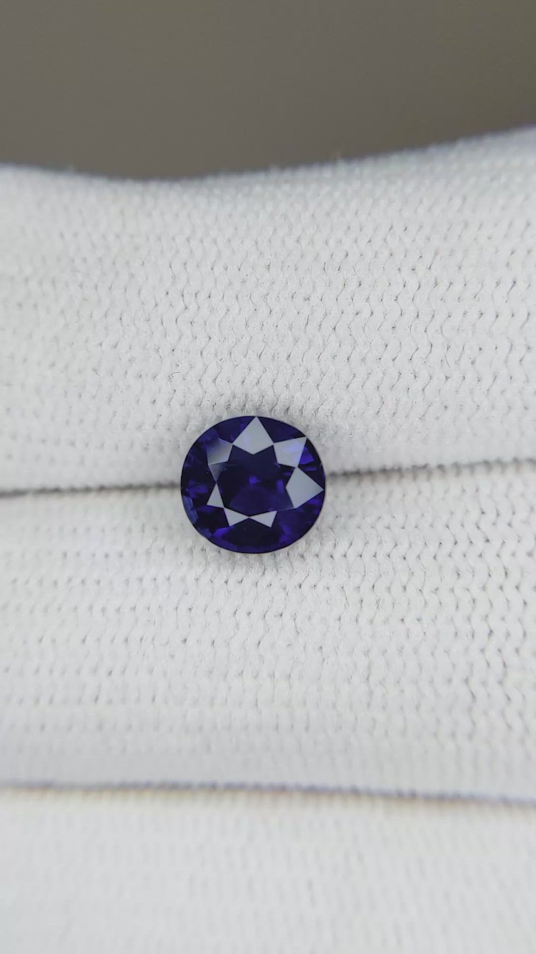 1.60 Ct. Blue Sapphire from Ceylon (Sri Lanka) Size Video