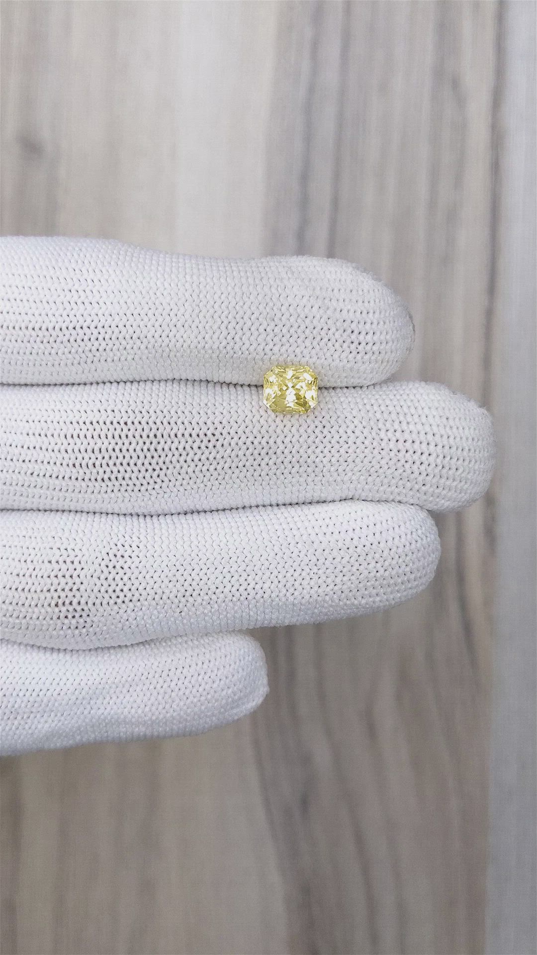 1.67 Ct. Yellow Sapphire from Ceylon (Sri Lanka) Size Video