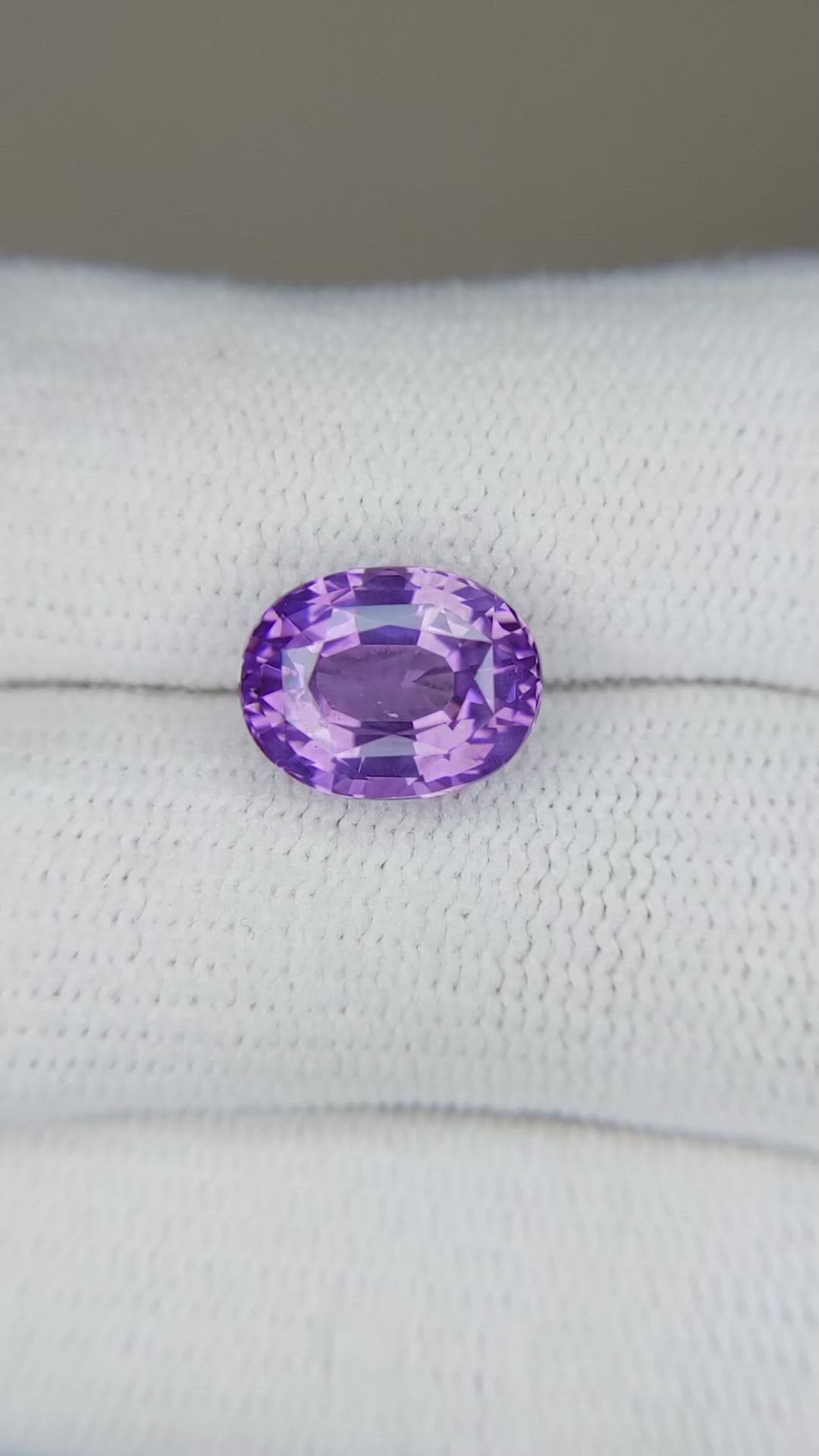 4.19 Ct. Purple Sapphire from Ceylon (Sri Lanka) Size Video