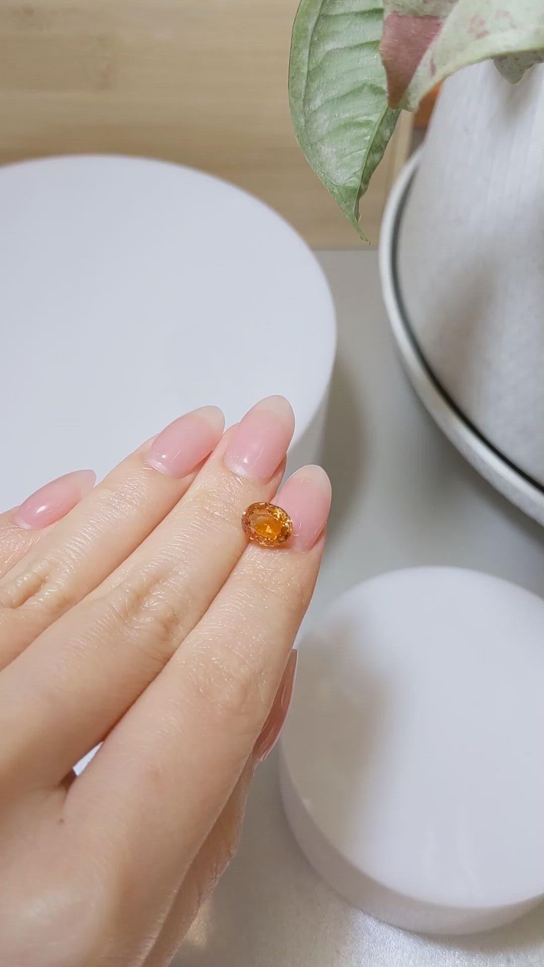 3.58 Ct. Sapphire from Ceylon (Sri Lanka) Size Video