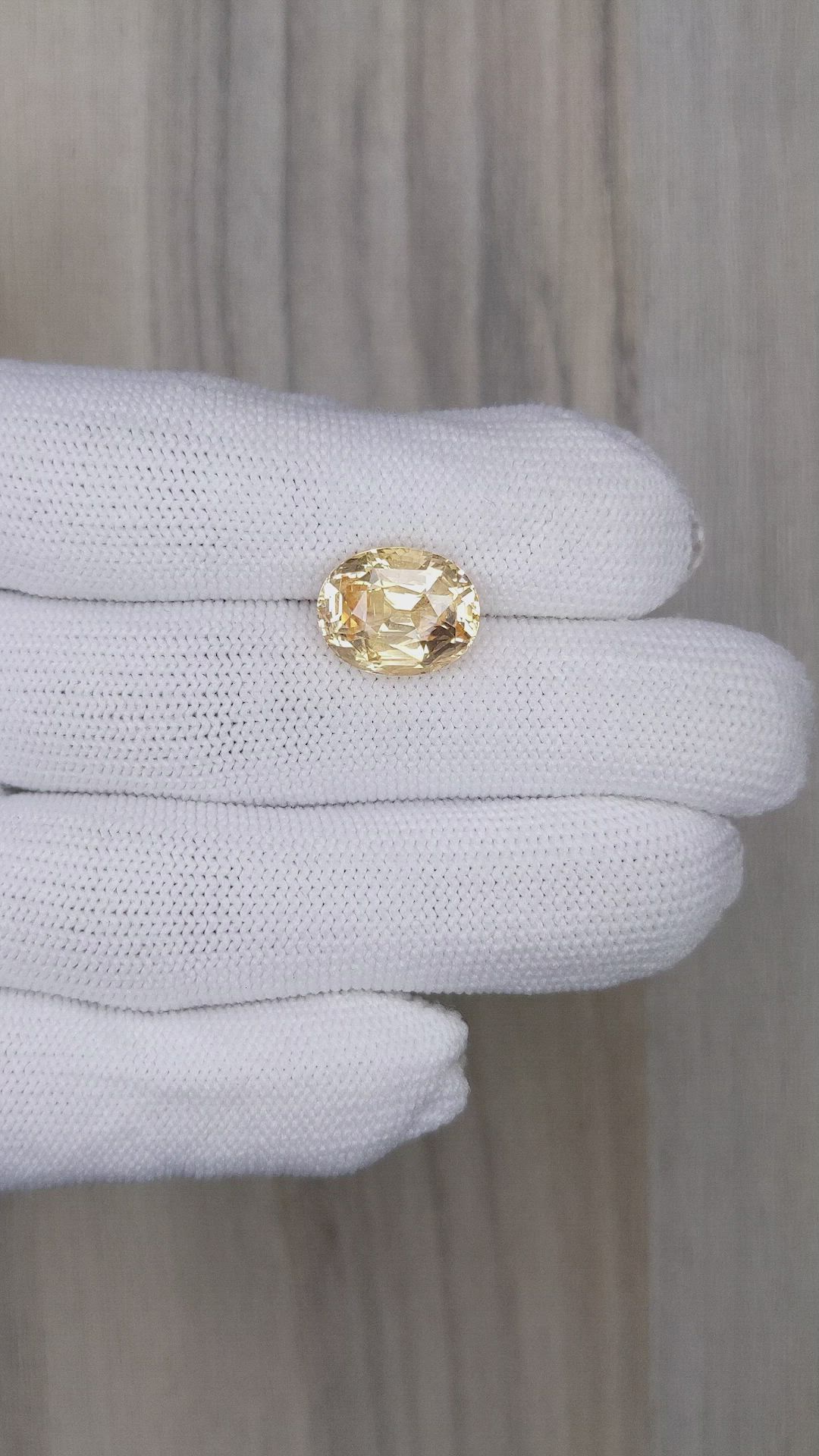 8.13 Ct. Peach Sapphire from Ceylon (Sri Lanka) Size Video