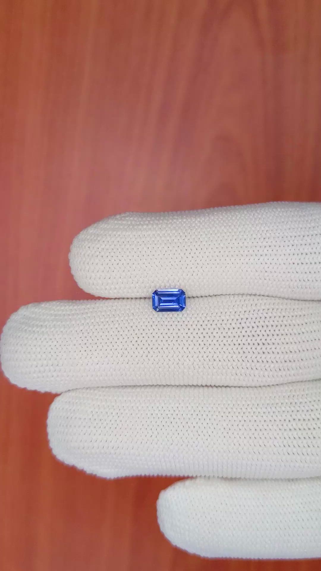 0.57 Ct. Blue Sapphire from Ceylon (Sri Lanka) Size Video