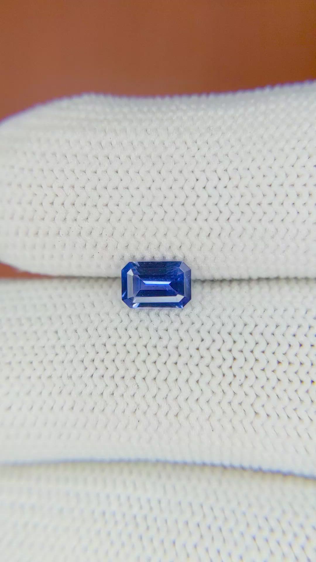 0.57 Ct. Blue Sapphire from Ceylon (Sri Lanka) Size Video