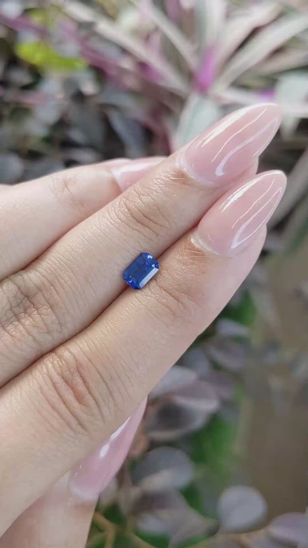 0.74 Ct. Blue Sapphire from Ceylon (Sri Lanka) Size Video