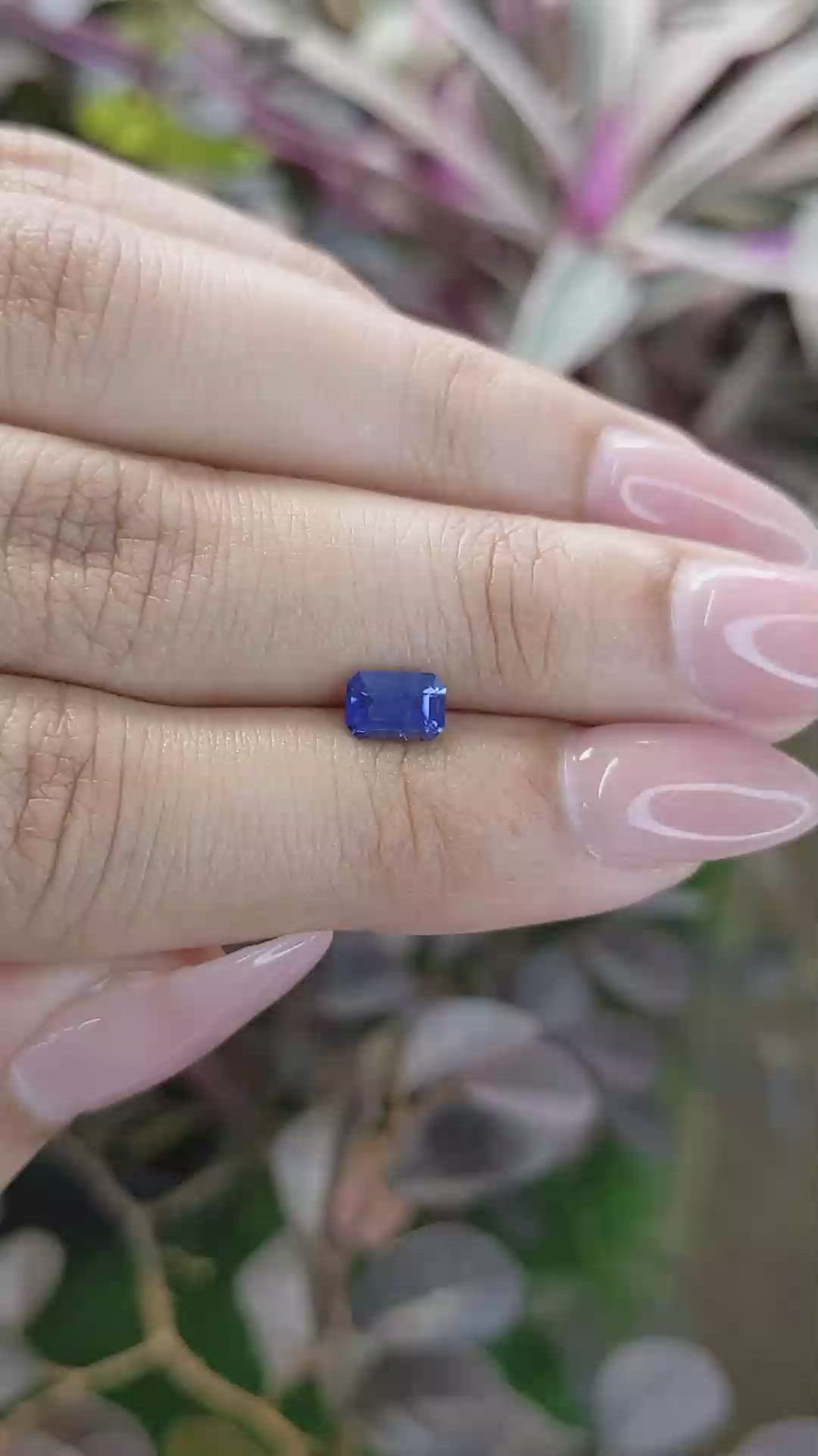 0.74 Ct. Blue Sapphire from Ceylon (Sri Lanka) Size Video