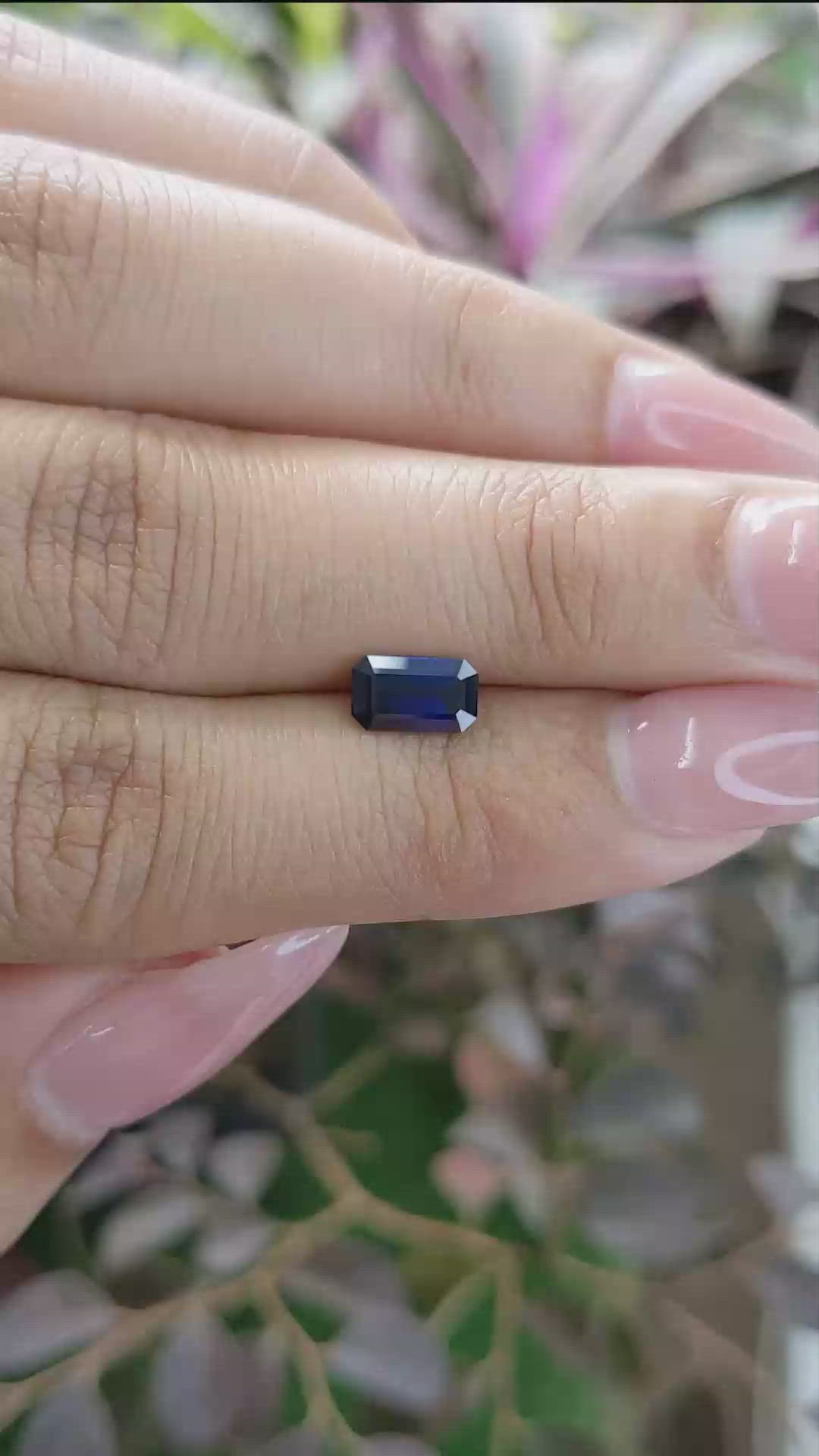 0.81 Ct. Blue Sapphire from Ceylon (Sri Lanka) Size Video