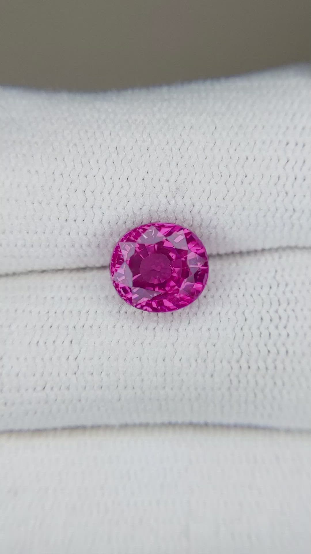 2.45 Ct. Pink Sapphire from Ceylon (Sri Lanka) Size Video