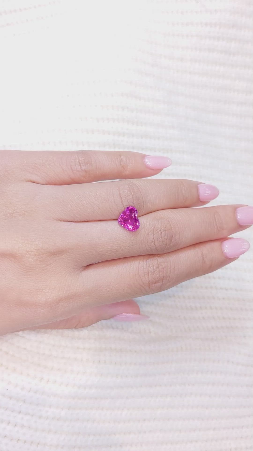 3.06 Ct. Purplish Pink Sapphire from Ceylon (Sri Lanka) Size Video