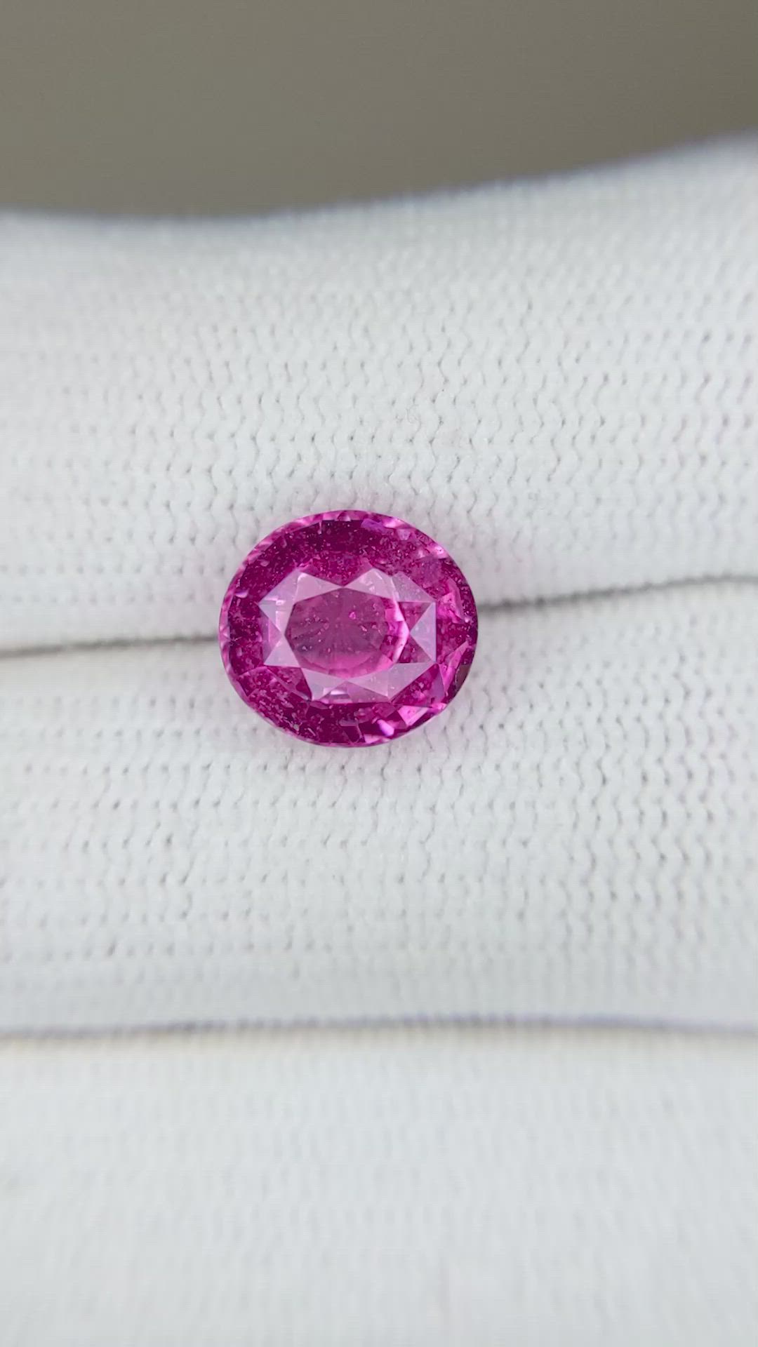 3.04 Ct. Pink Sapphire from Ceylon (Sri Lanka) Size Video
