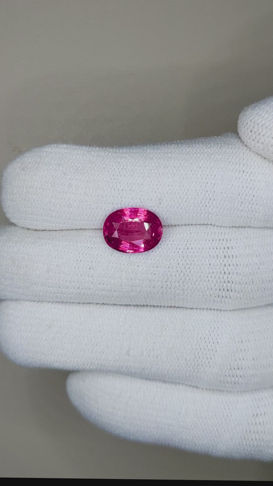 3.06 Ct. Pink Sapphire from Ceylon (Sri Lanka) Size Video