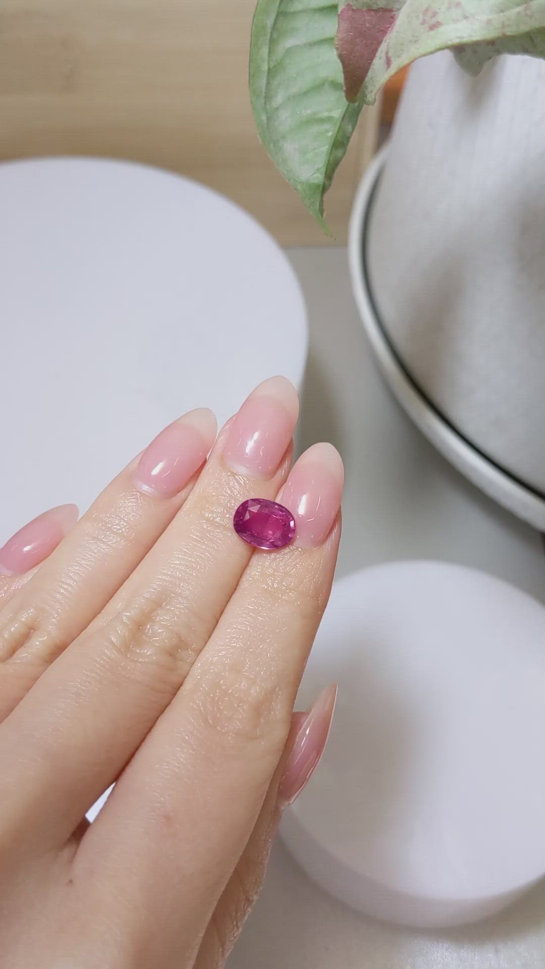 3.06 Ct. Pink Sapphire from Ceylon (Sri Lanka) Size Video