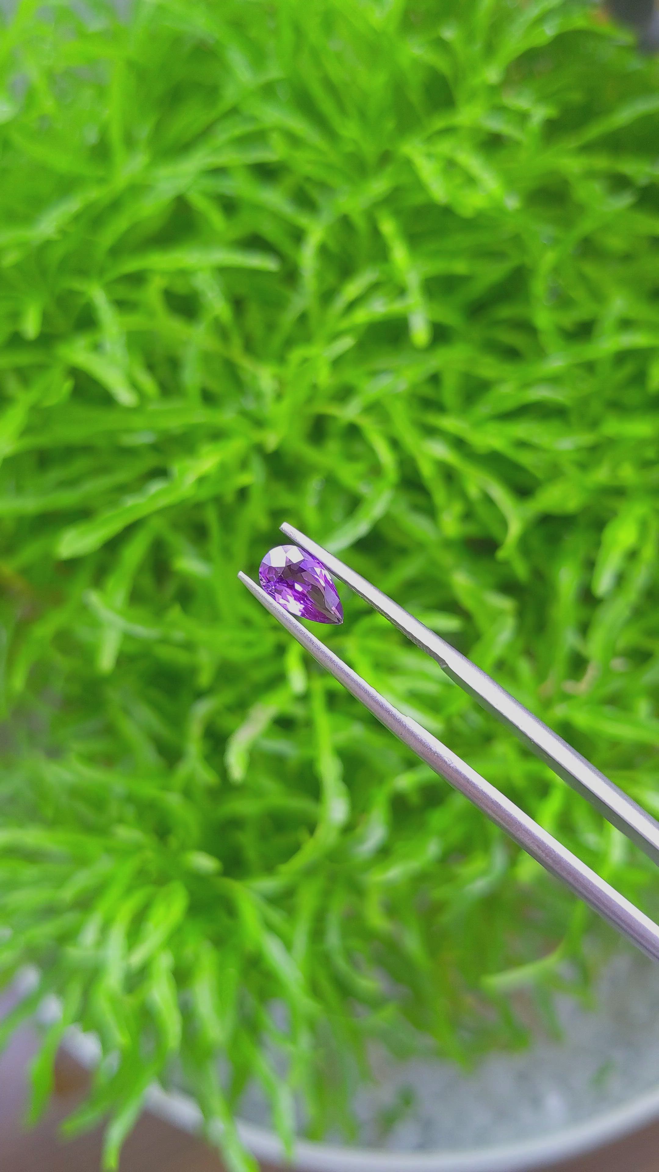 1.03 Ct. Pinkish Purple Sapphire from Tanzania Size Video