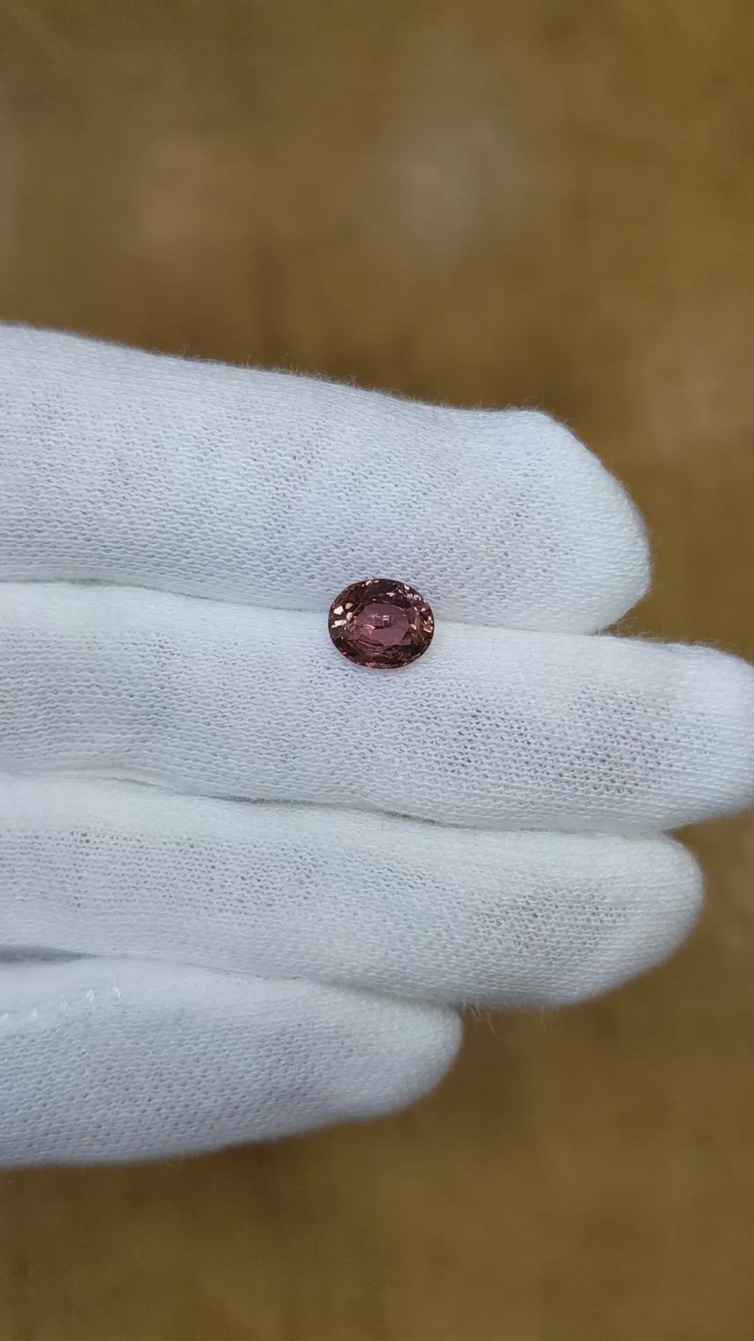 1.54 Ct. Pinkish Brown Sapphire from Ceylon (Sri Lanka) Size Video