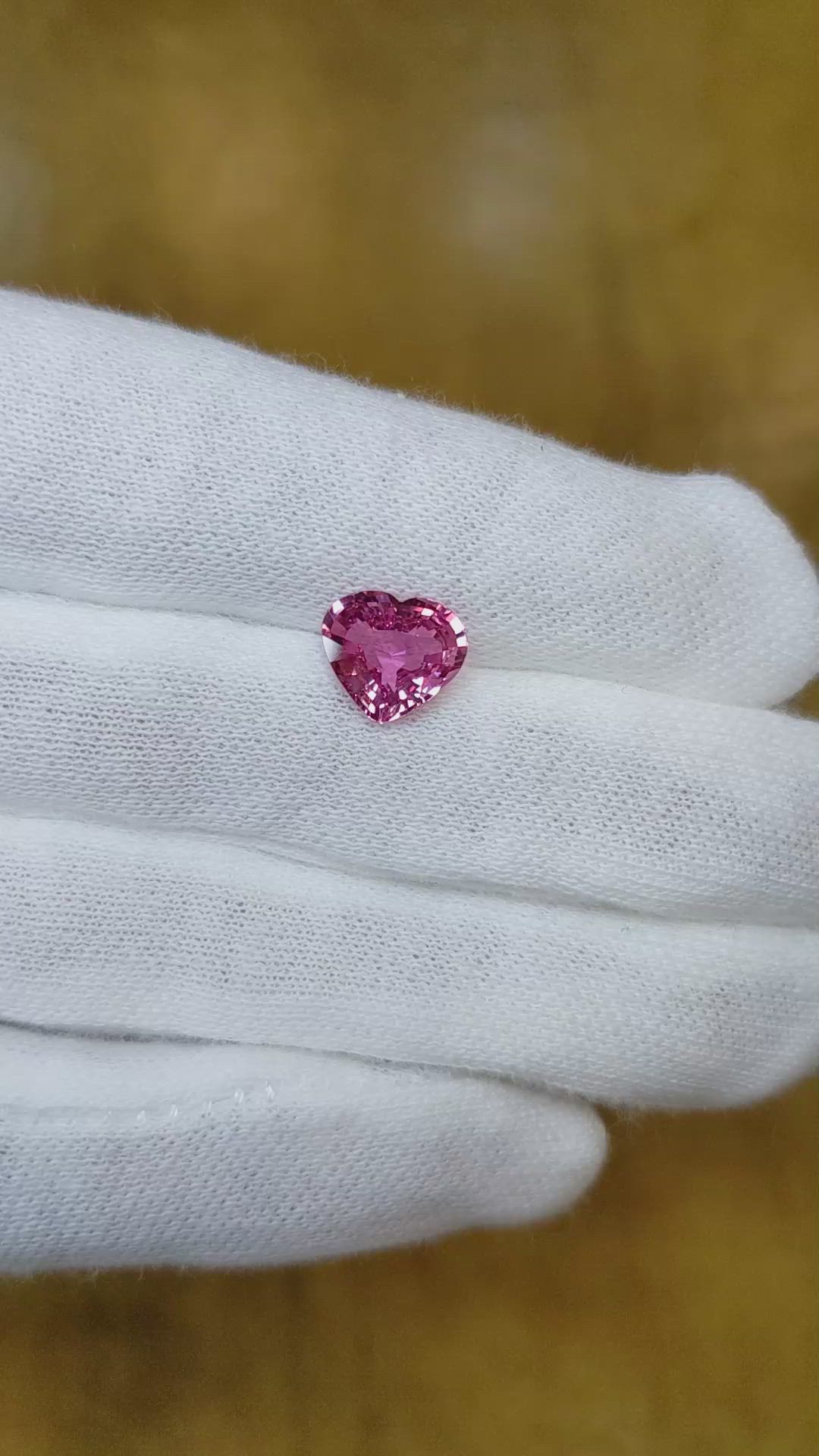 2.52 Ct. Pink Sapphire from Ceylon (Sri Lanka) Size Video