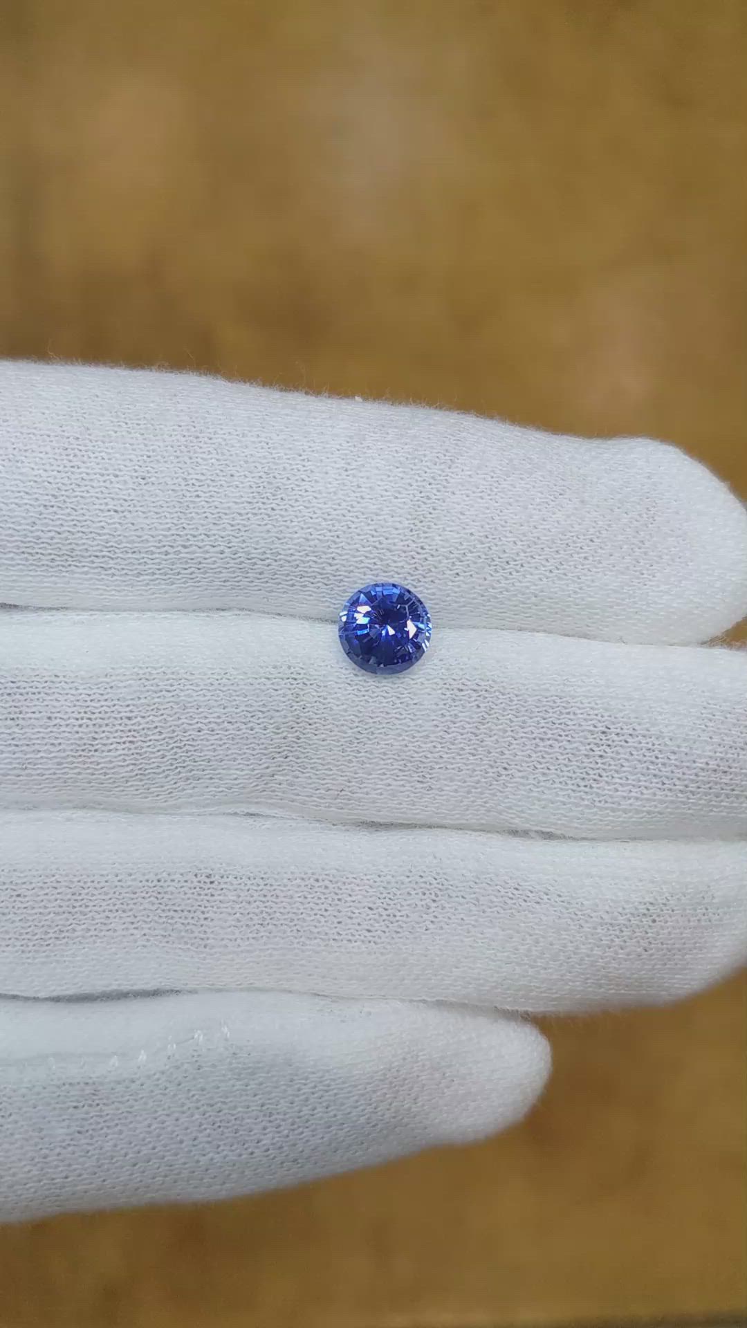 1.49 Ct. Blue Sapphire from Ceylon (Sri Lanka) Size Video