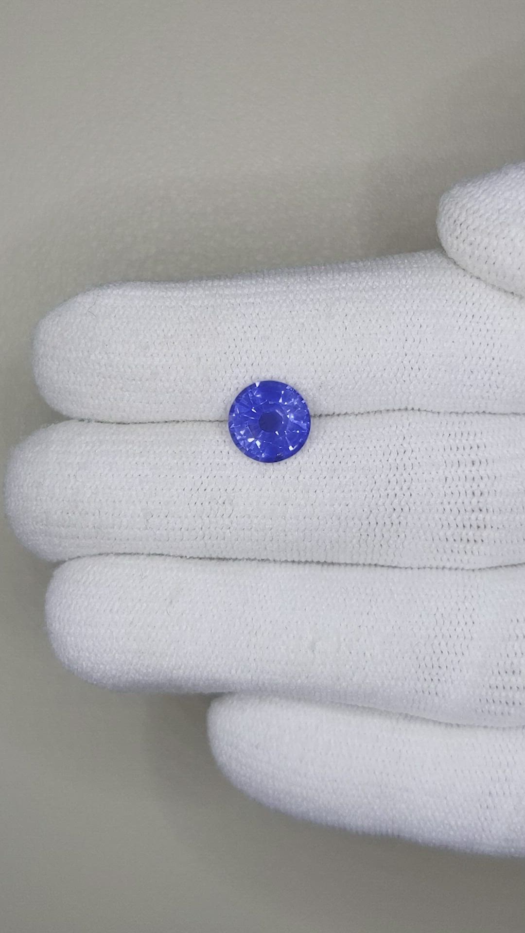 2.12 Ct. Blue Sapphire from Ceylon (Sri Lanka) Size Video