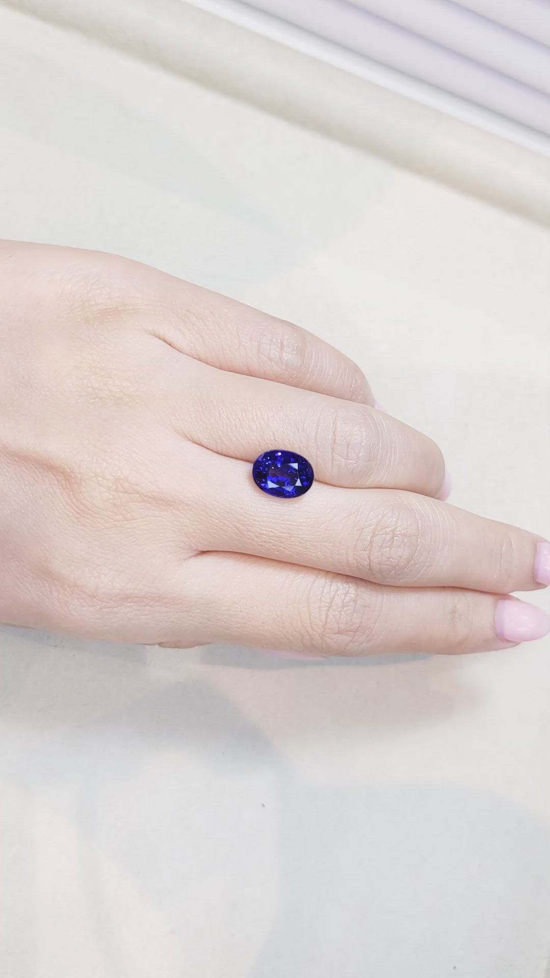 5.54 Ct. Blue Sapphire from Madagascar Size Video