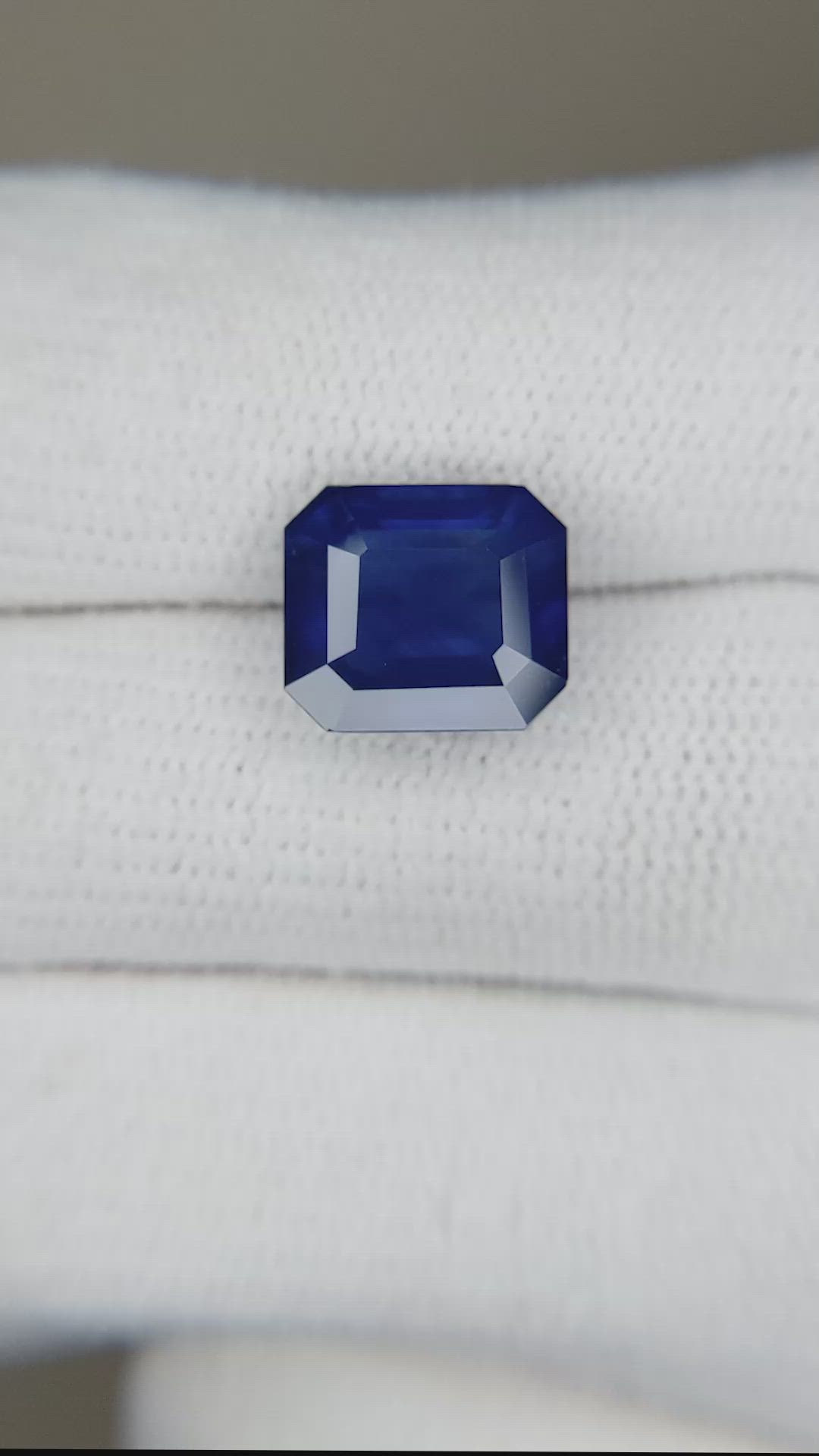 5.01 Ct. Blue Sapphire from Madagascar Size Video