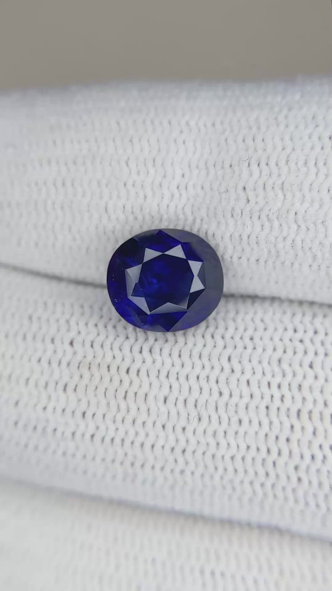 3.07 Ct. Blue Sapphire from Madagascar Size Video