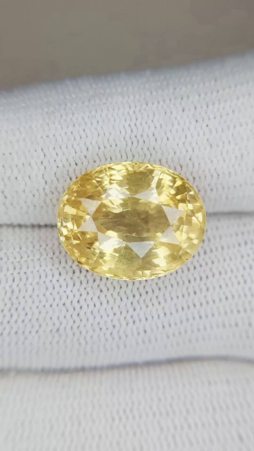 16.04 Ct. Yellow Sapphire from Ceylon (Sri Lanka) Size Video