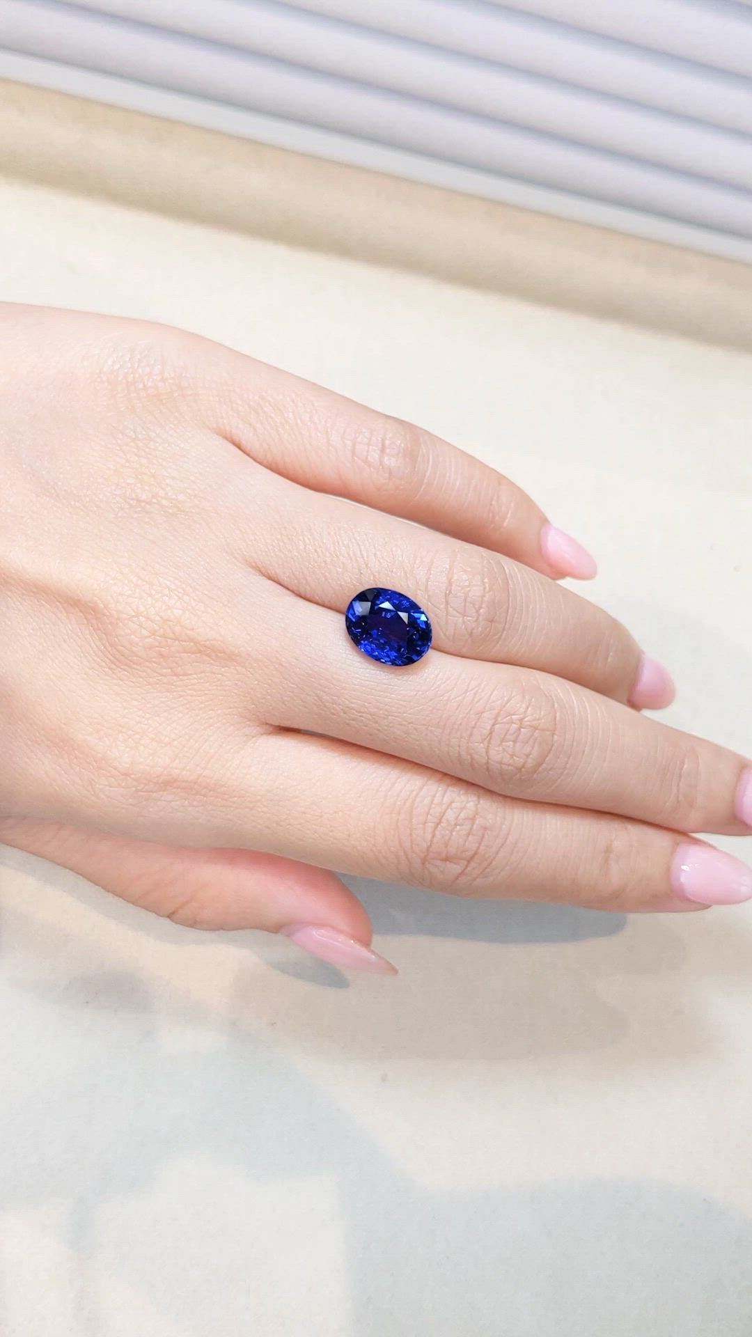 6.38 Ct. Blue Sapphire from Ceylon (Sri Lanka) Size Video