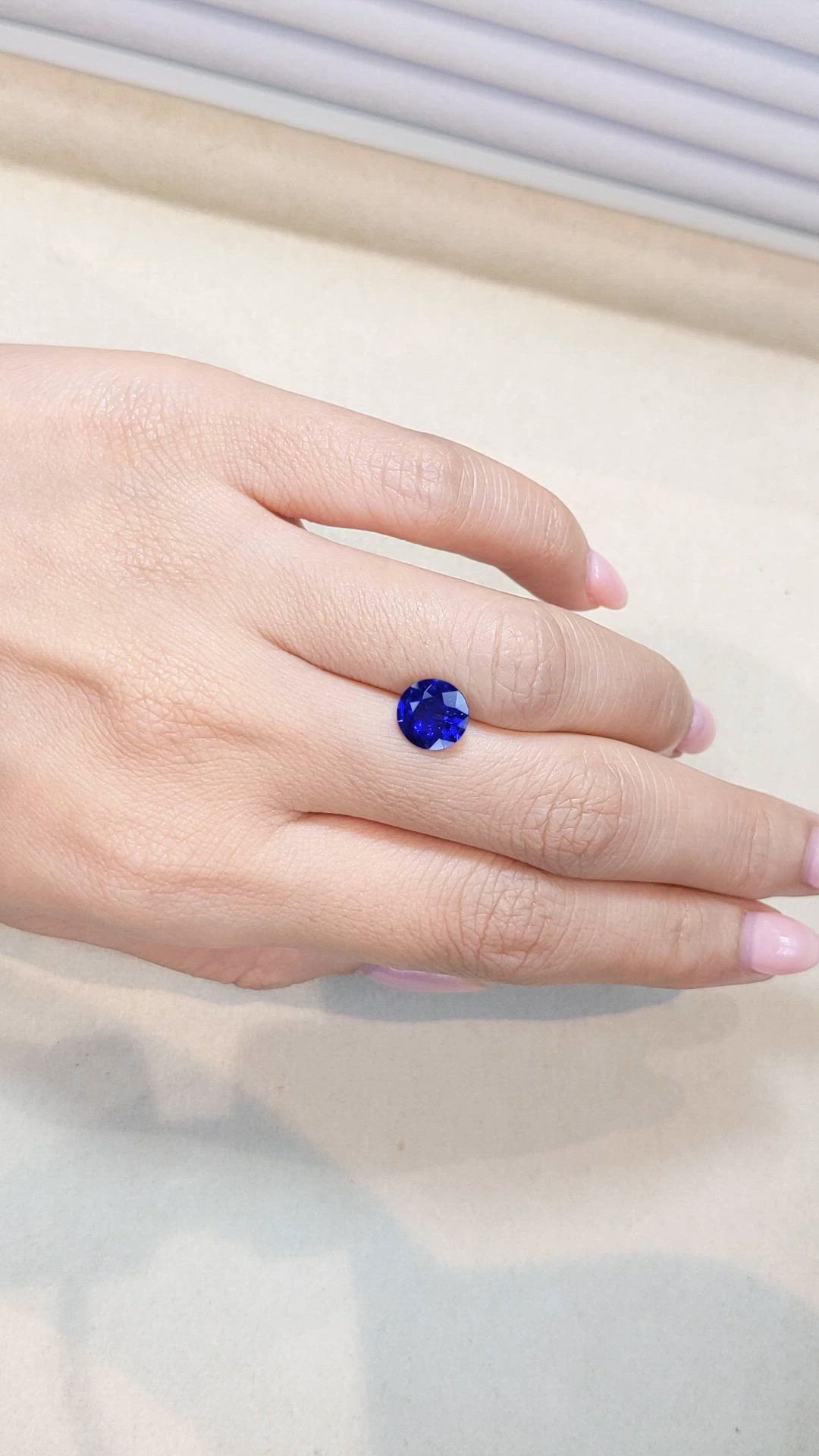 2.17 Ct. Blue Sapphire from Ceylon (Sri Lanka) Size Video