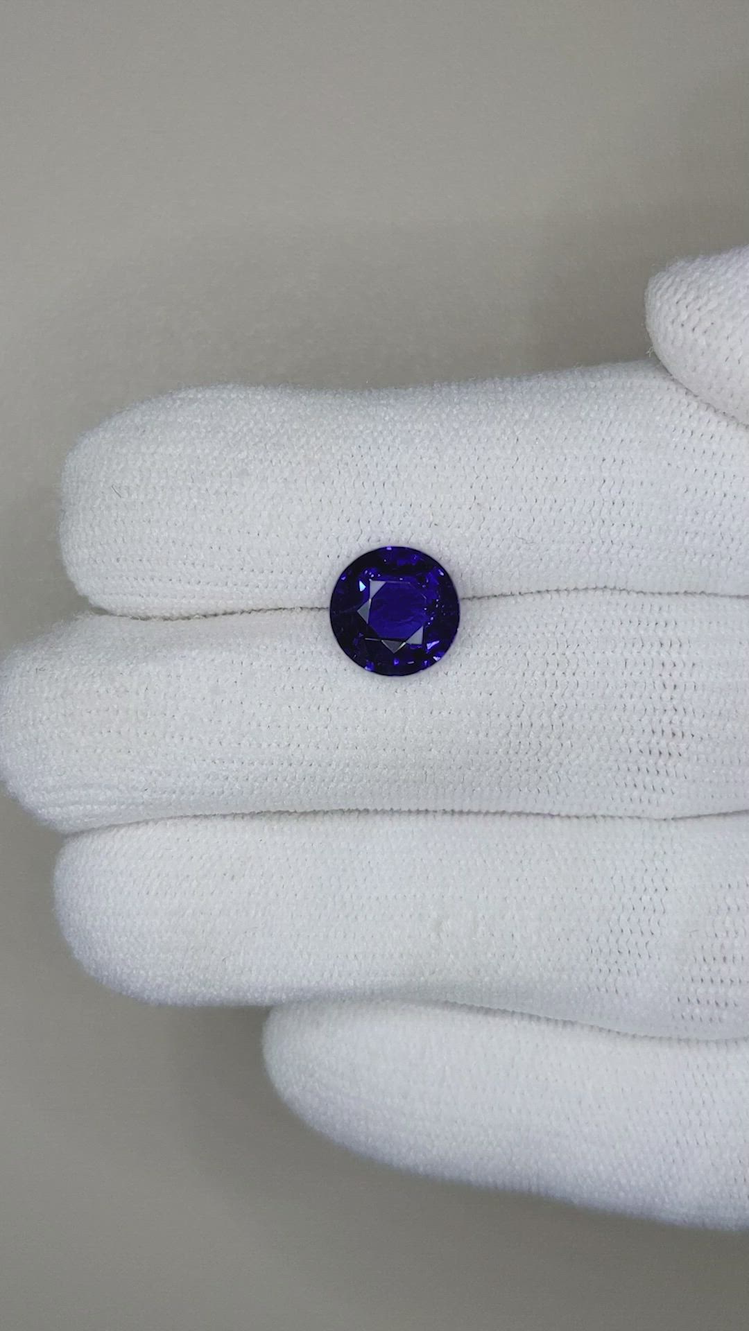 3.00 Ct. Blue Sapphire from Ceylon (Sri Lanka) Size Video