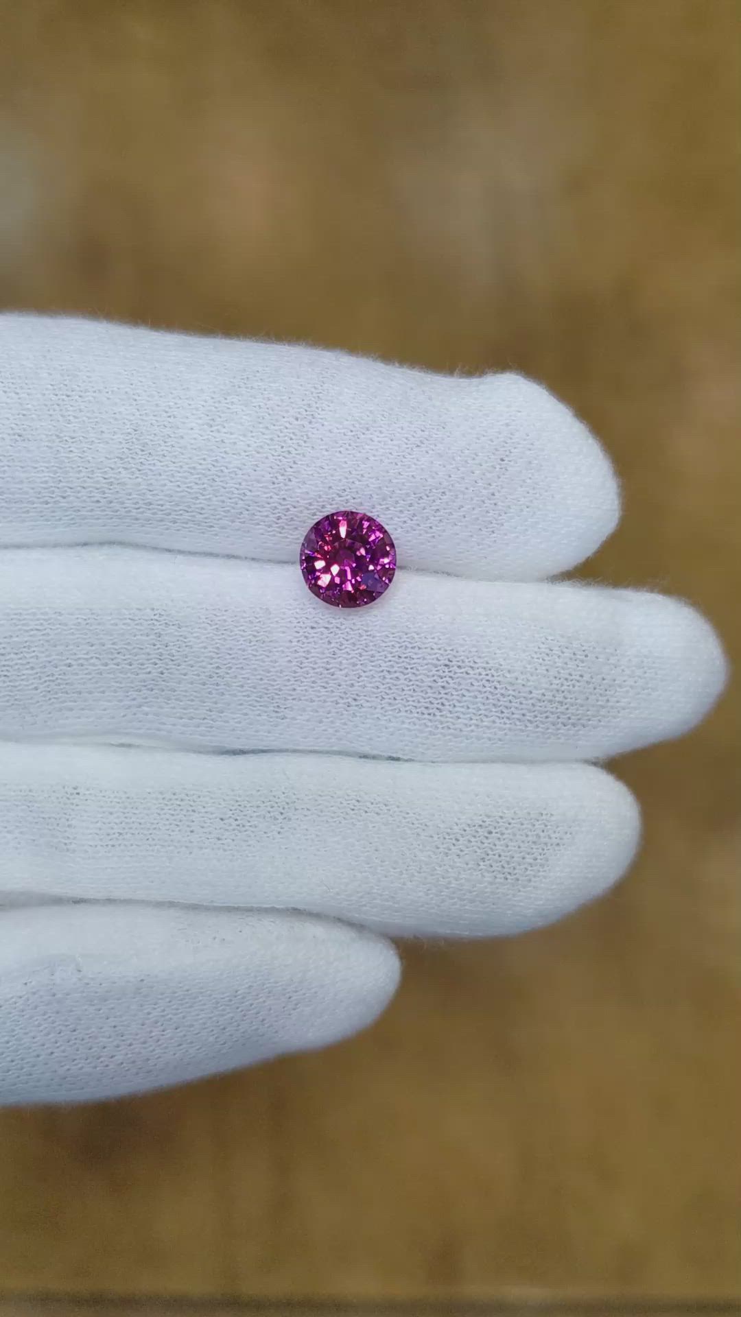 2.15 Ct. Purple Sapphire from Ceylon (Sri Lanka) Size Video