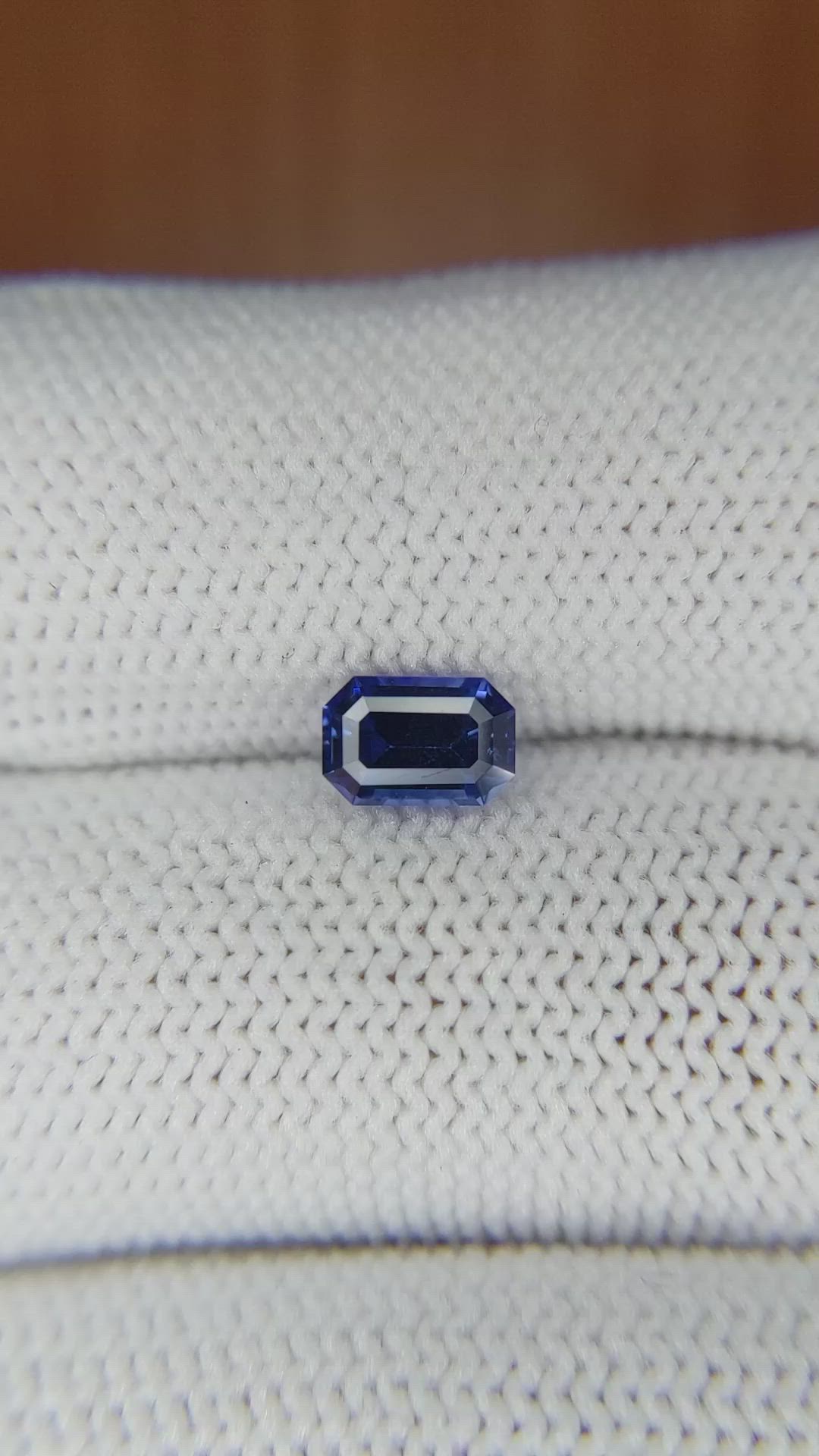 0.84 Ct. Blue Sapphire from Ceylon (Sri Lanka) Size Video