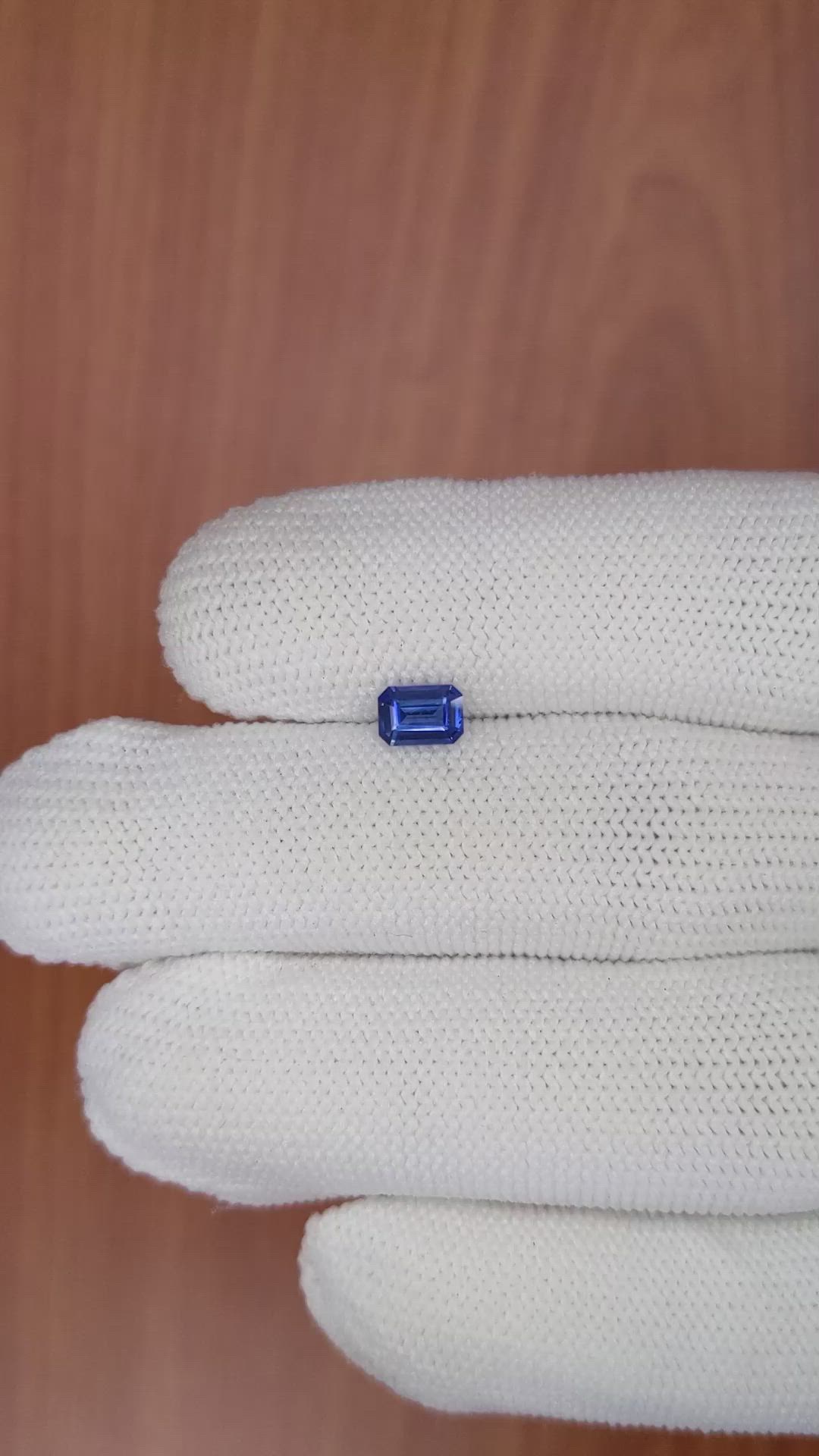 0.66 Ct. Blue Sapphire from Ceylon (Sri Lanka) Size Video