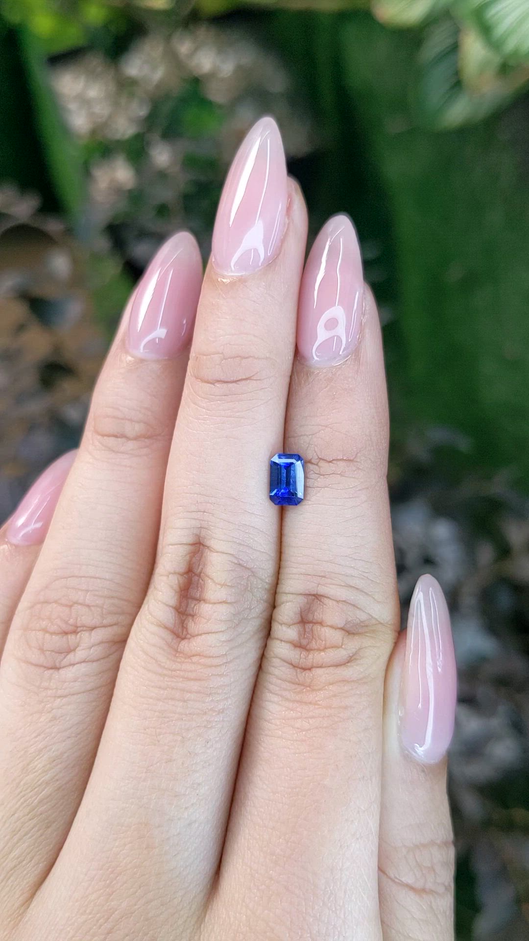 0.78 Ct. Blue Sapphire from Ceylon (Sri Lanka) Size Video