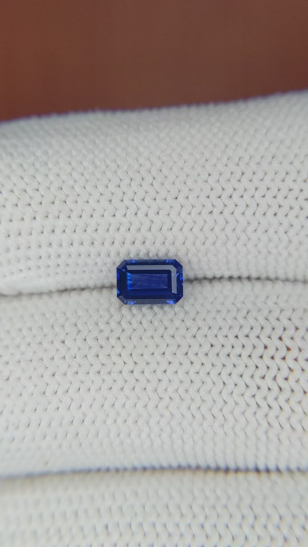 0.67 Ct. Blue Sapphire from Ceylon (Sri Lanka) Size Video