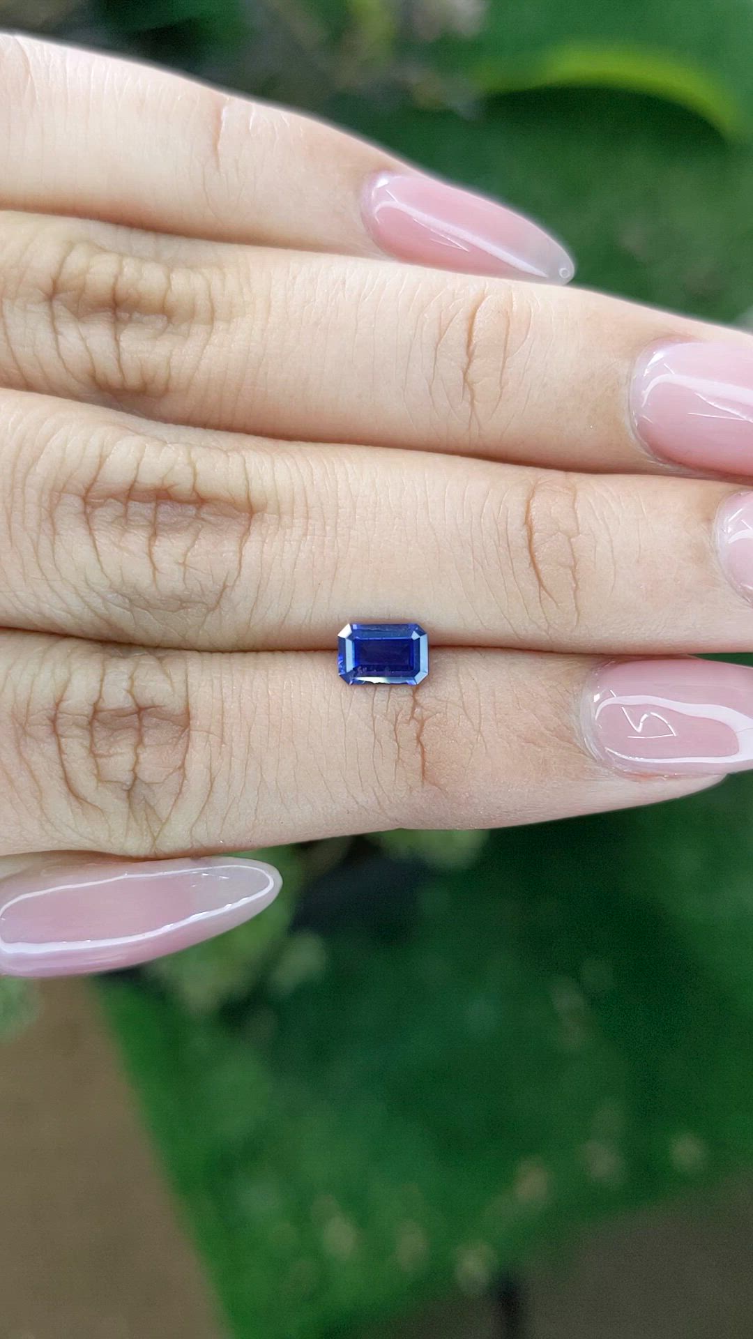 0.67 Ct. Blue Sapphire from Ceylon (Sri Lanka) Size Video