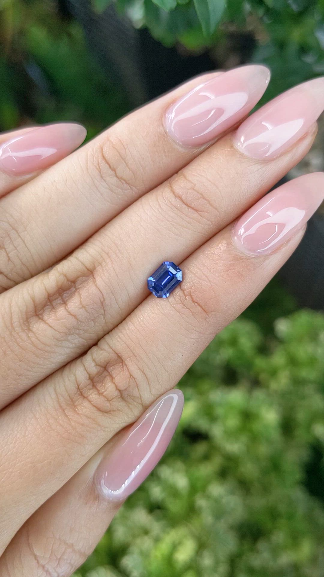 0.73 Ct. Blue Sapphire from Ceylon (Sri Lanka) Size Video