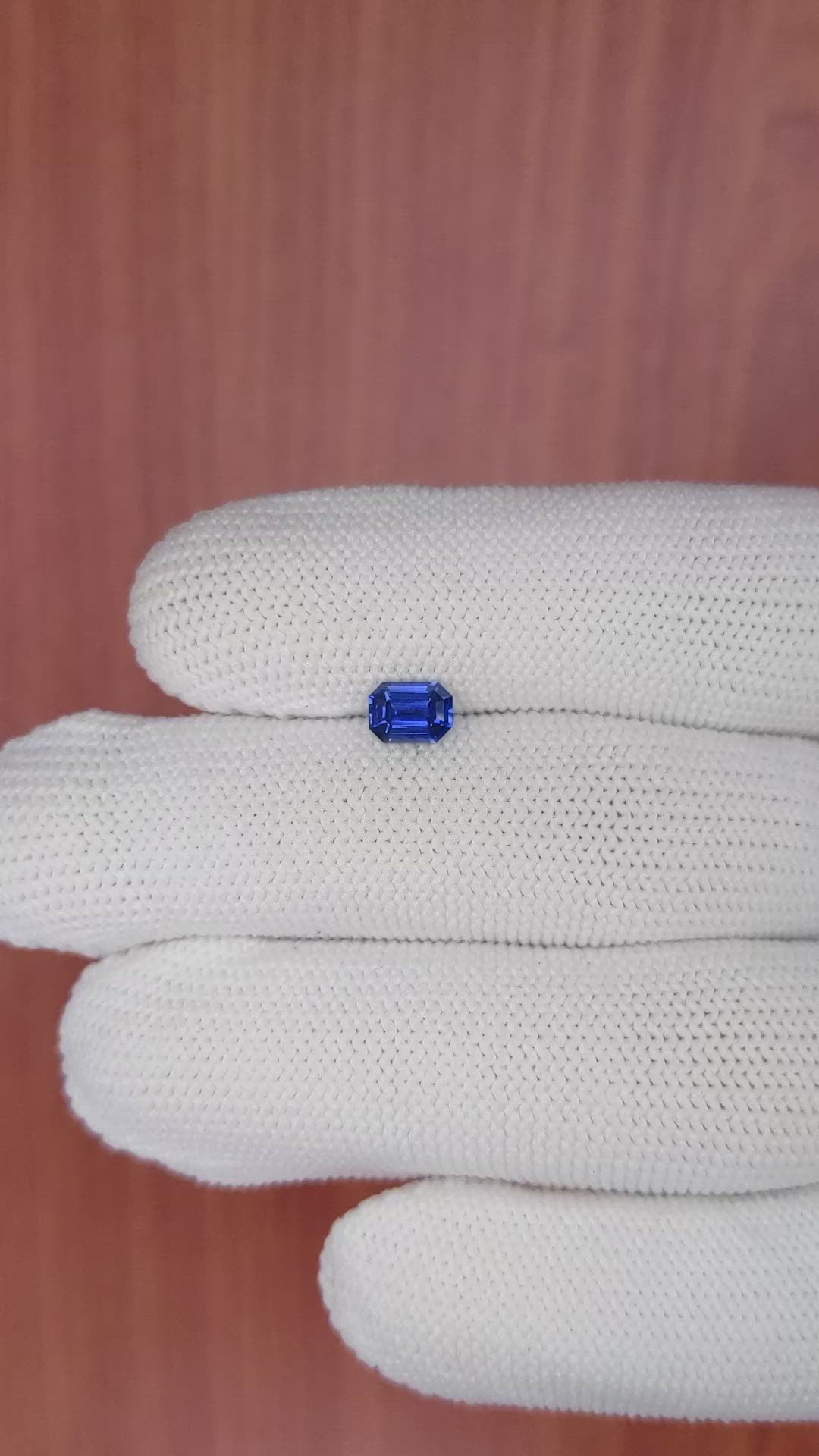 0.73 Ct. Blue Sapphire from Ceylon (Sri Lanka) Size Video