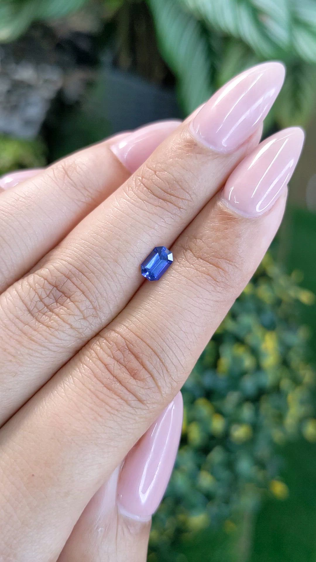 0.55 Ct. Blue Sapphire from Ceylon (Sri Lanka) Size Video