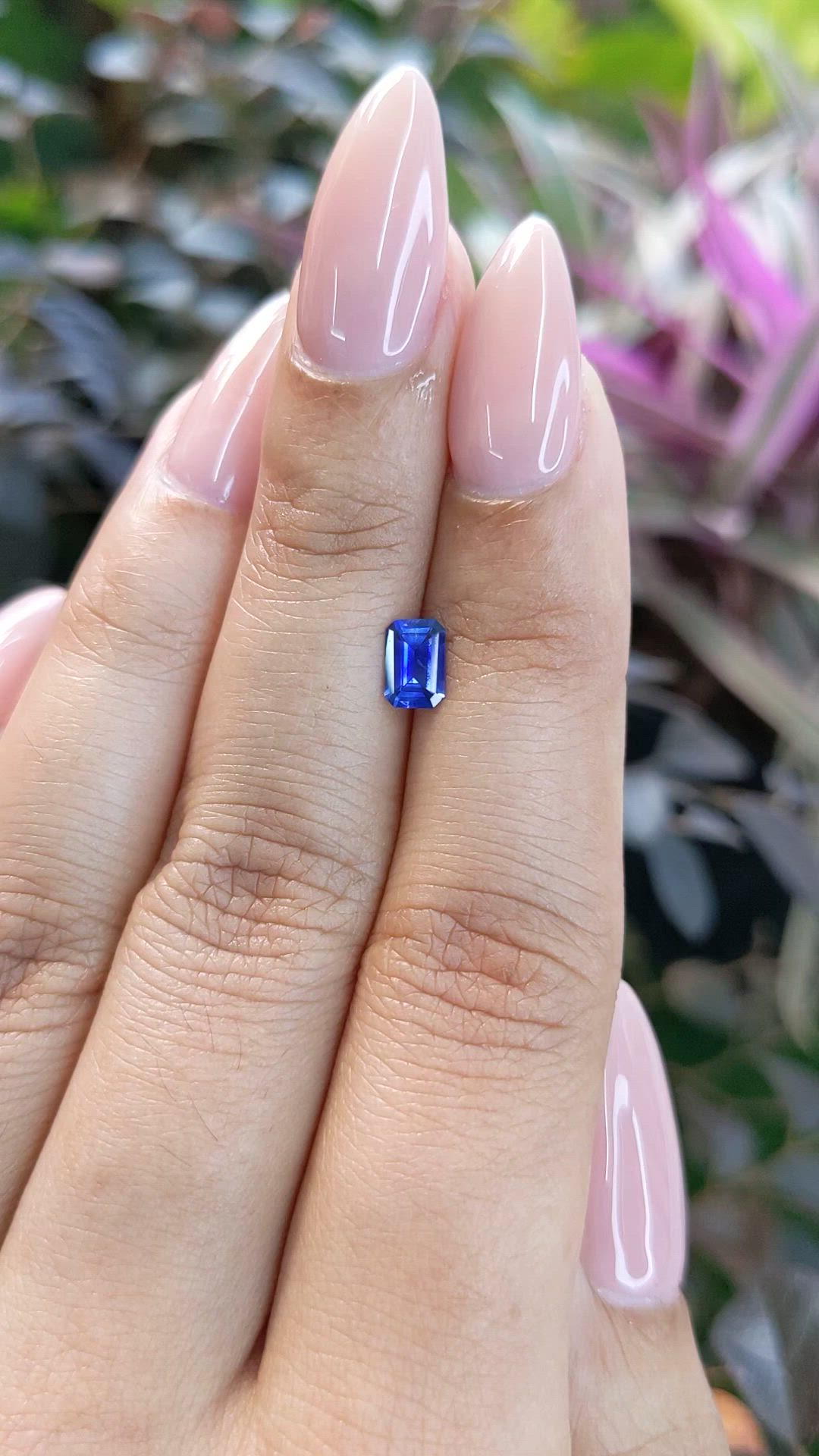 0.55 Ct. Blue Sapphire from Ceylon (Sri Lanka) Size Video