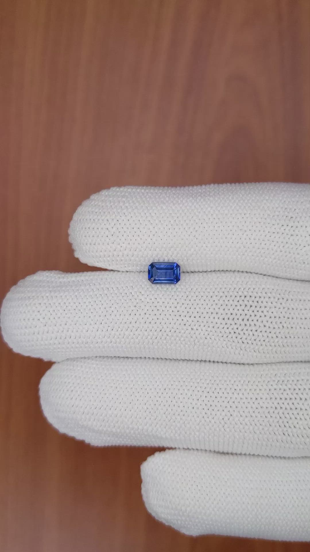 0.55 Ct. Blue Sapphire from Ceylon (Sri Lanka) Size Video